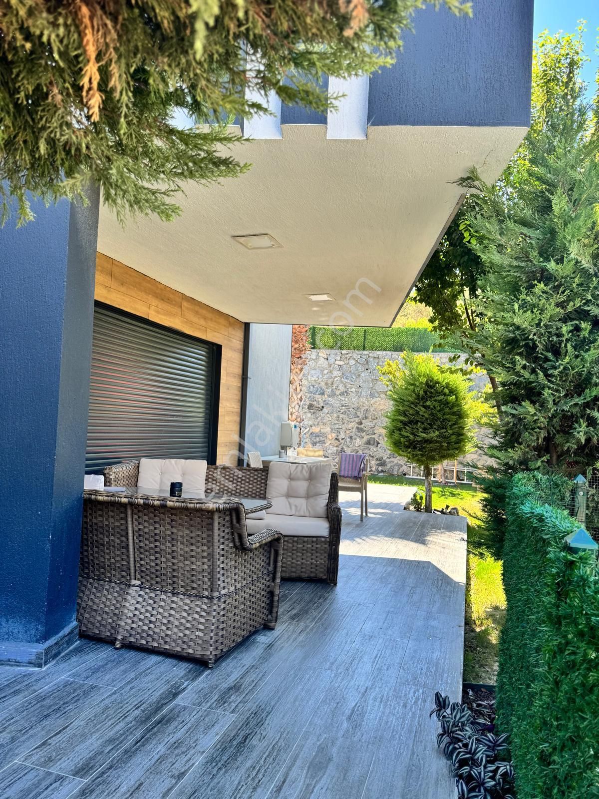 Kuşadası Merkezde Satılık 4+1 Müstakil Bahçeli Villa - Görsel 5