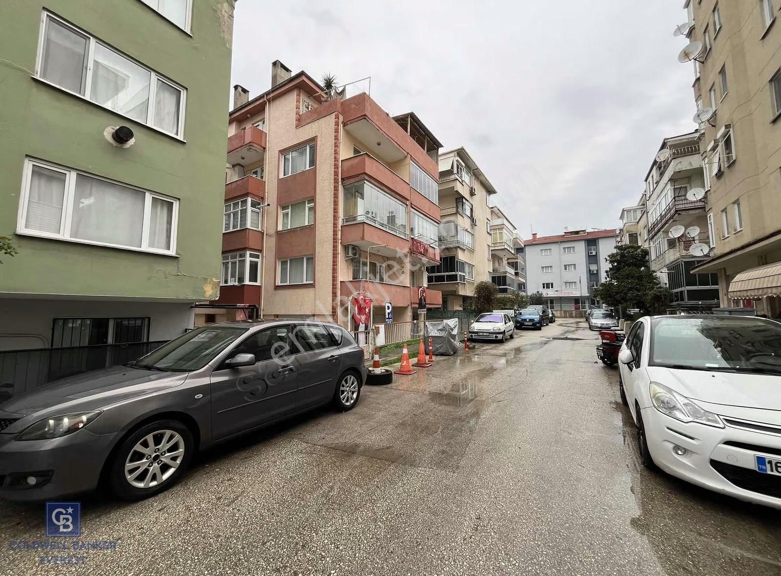 Mudanya Ömerbey Mh Denize 50 Adım Fırsat 2+1 Satılık Daire - Görsel 10