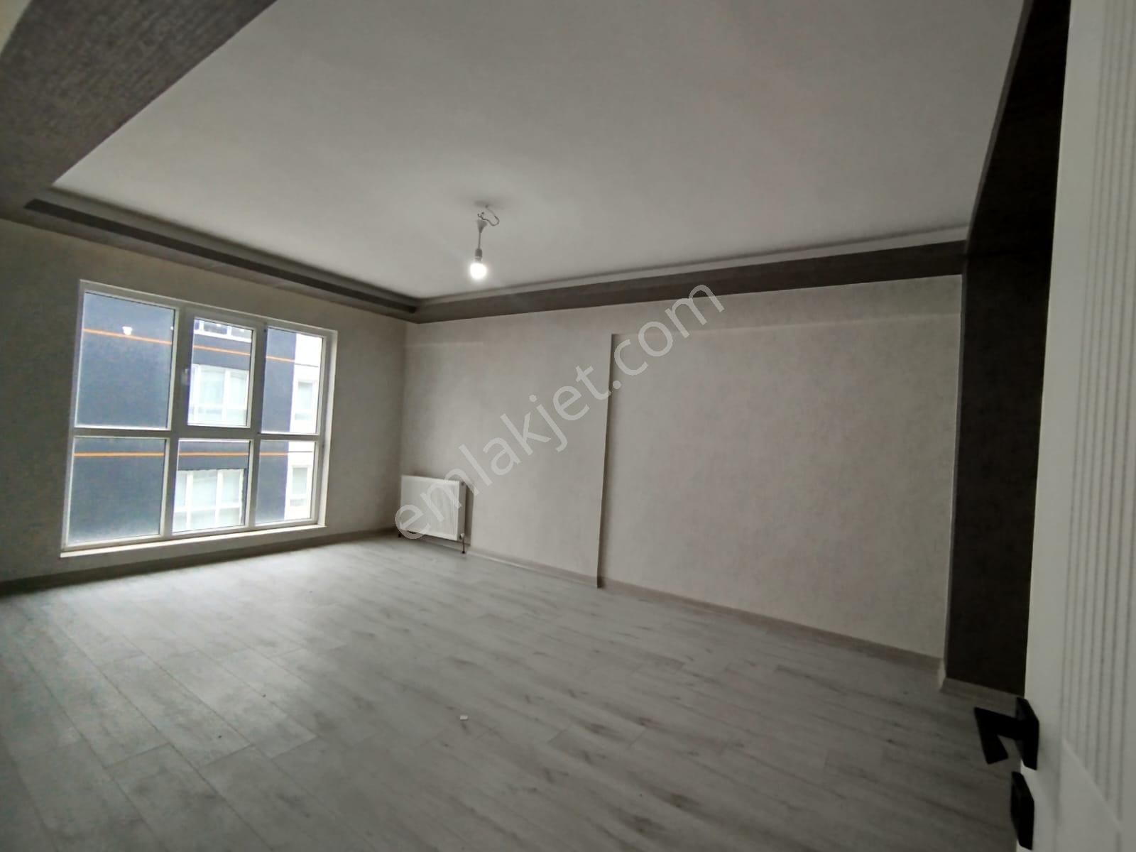 Mendereste Ara Katta Ful Yapılı Cadde Üzeri 2+1 Kiralık Daire - Görsel 3