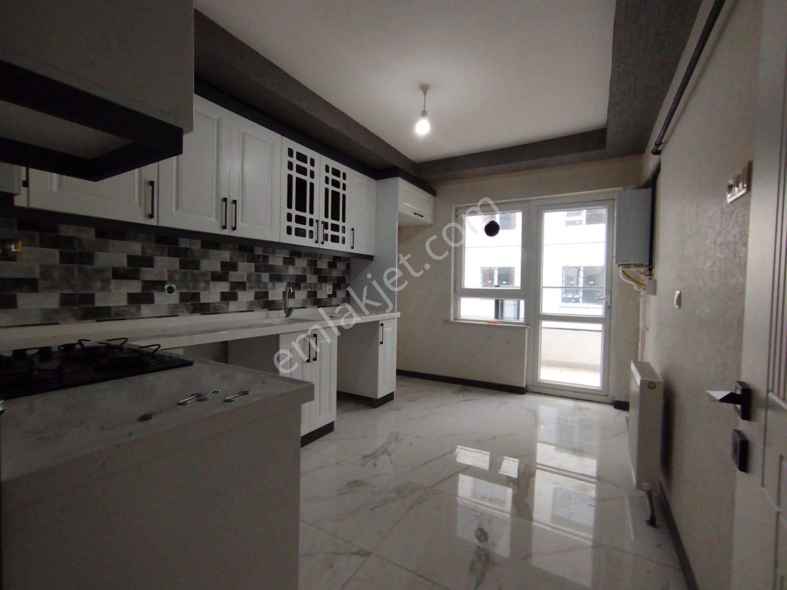 Mendereste Ara Katta Ful Yapılı Cadde Üzeri 2+1 Kiralık Daire - Görsel 31