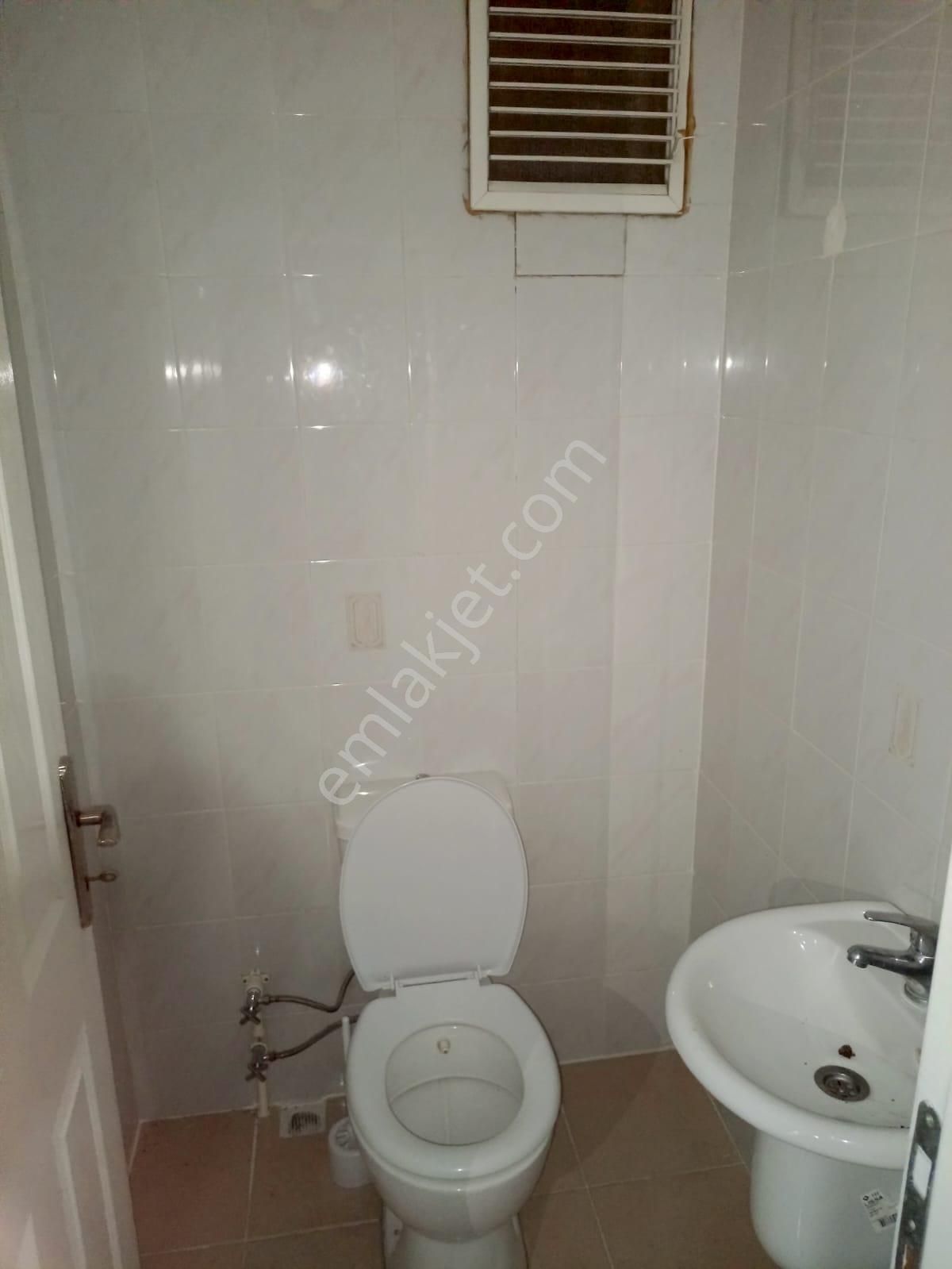 Beylikdüzü Barış Mahallesi Metrobüse 15 Dk Yürüme Mesafesinde 3+1 Kiralık Daire - Görsel 12