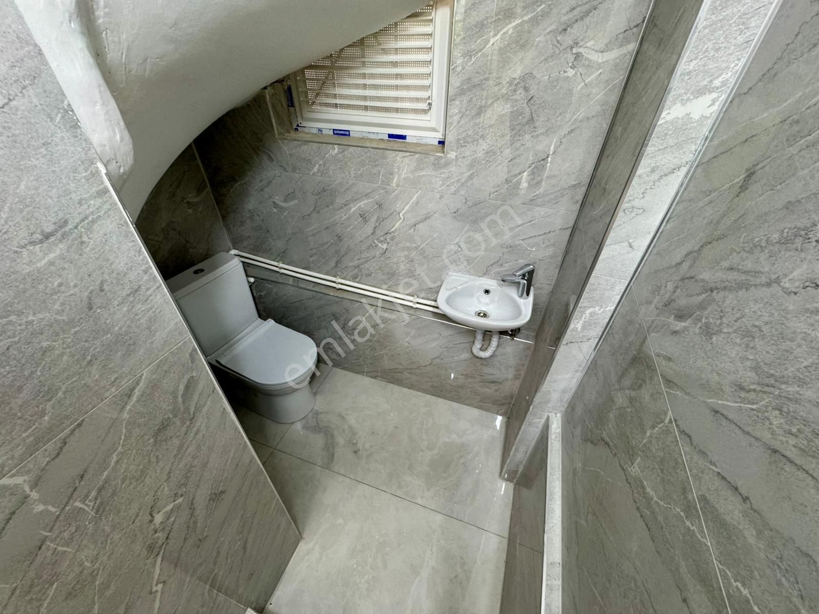 Denize Ve Anayola Yakın, 5+1 ,zemin Katta Odası Olan Lüx Villa! - Görsel 20