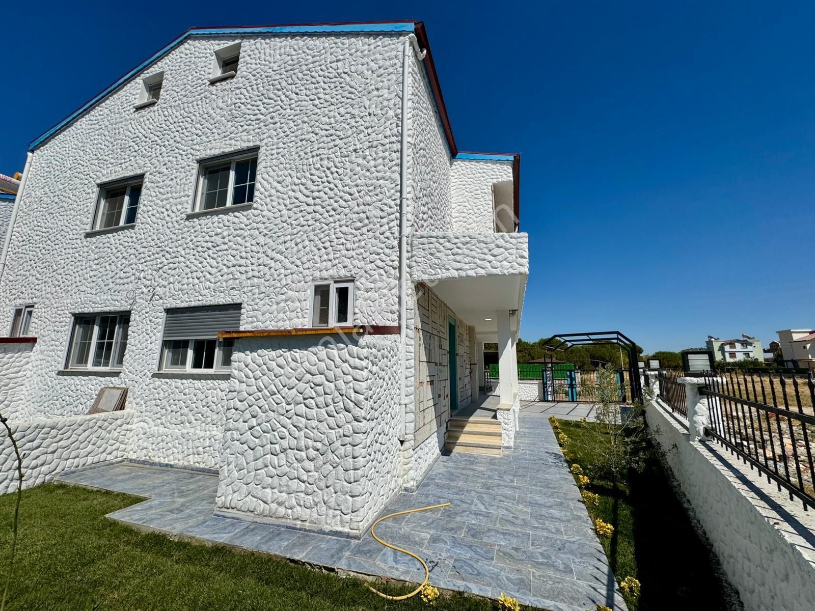 Denize Ve Anayola Yakın, 5+1 ,zemin Katta Odası Olan Lüx Villa! - Görsel 5