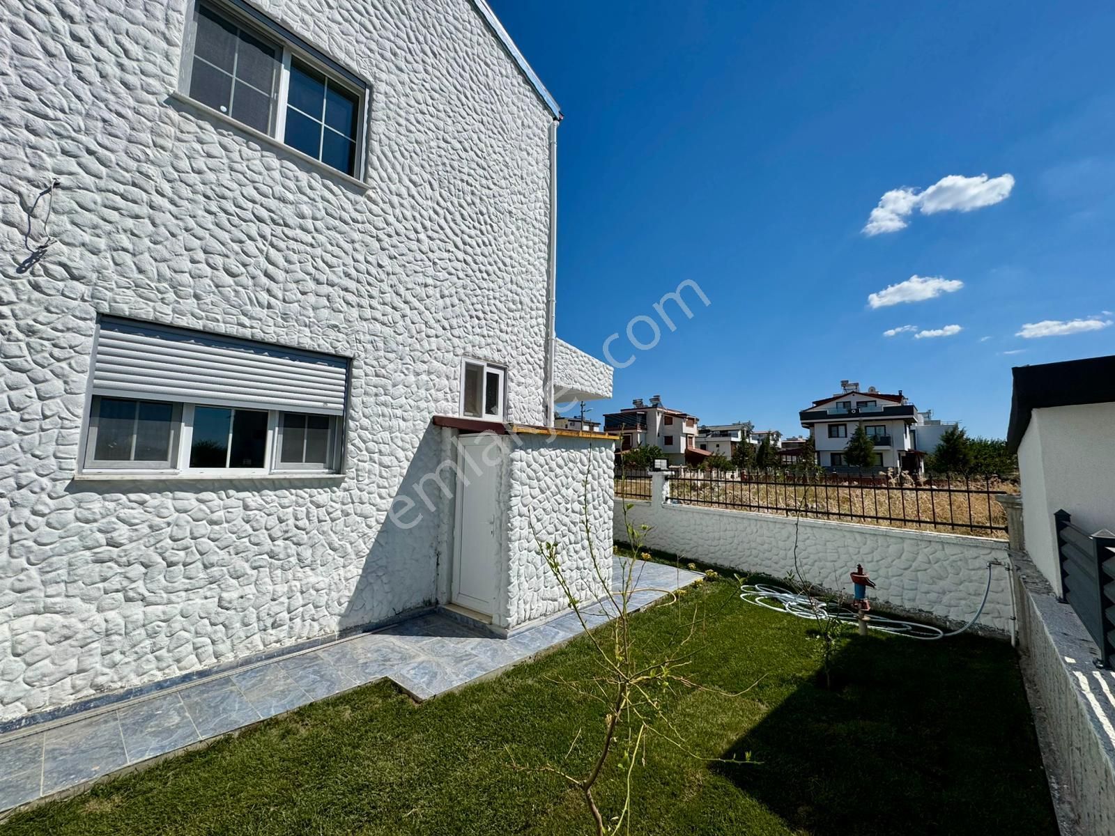 Denize Ve Anayola Yakın, 5+1 ,zemin Katta Odası Olan Lüx Villa! - Görsel 7