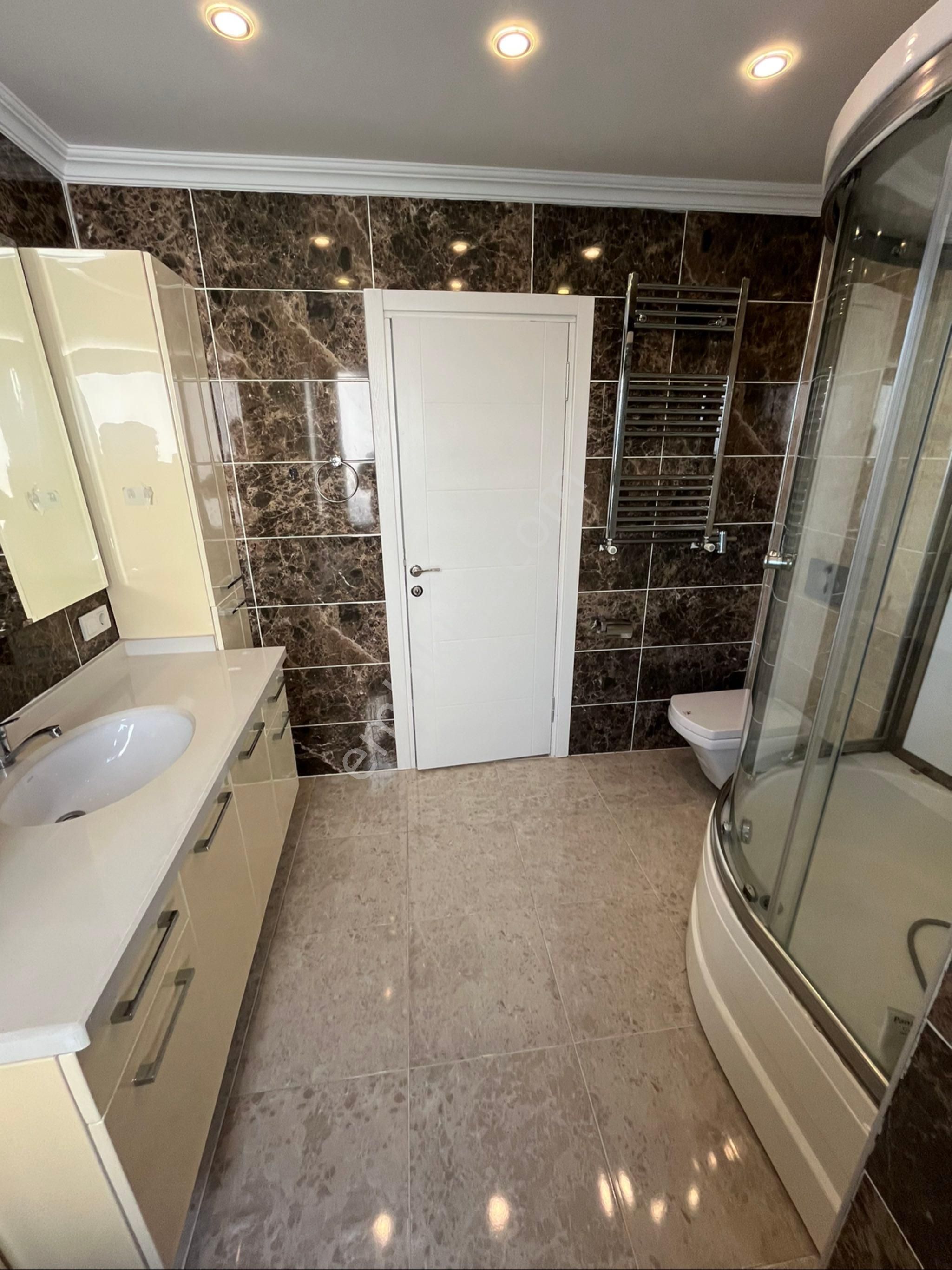 Finansman'dan..havuzlu..güvenlikli Sitede..bakımlı..ikiz Villa - Görsel 22