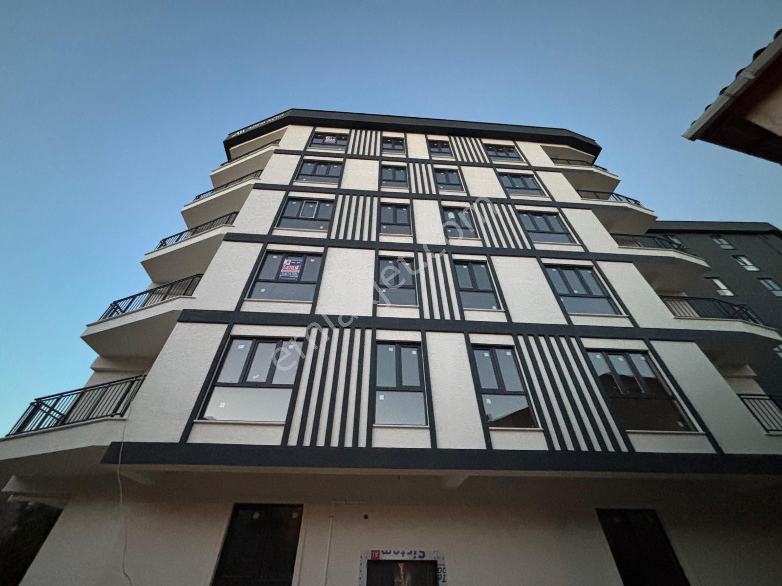 Satılık 2+1 Daire - Görsel 11