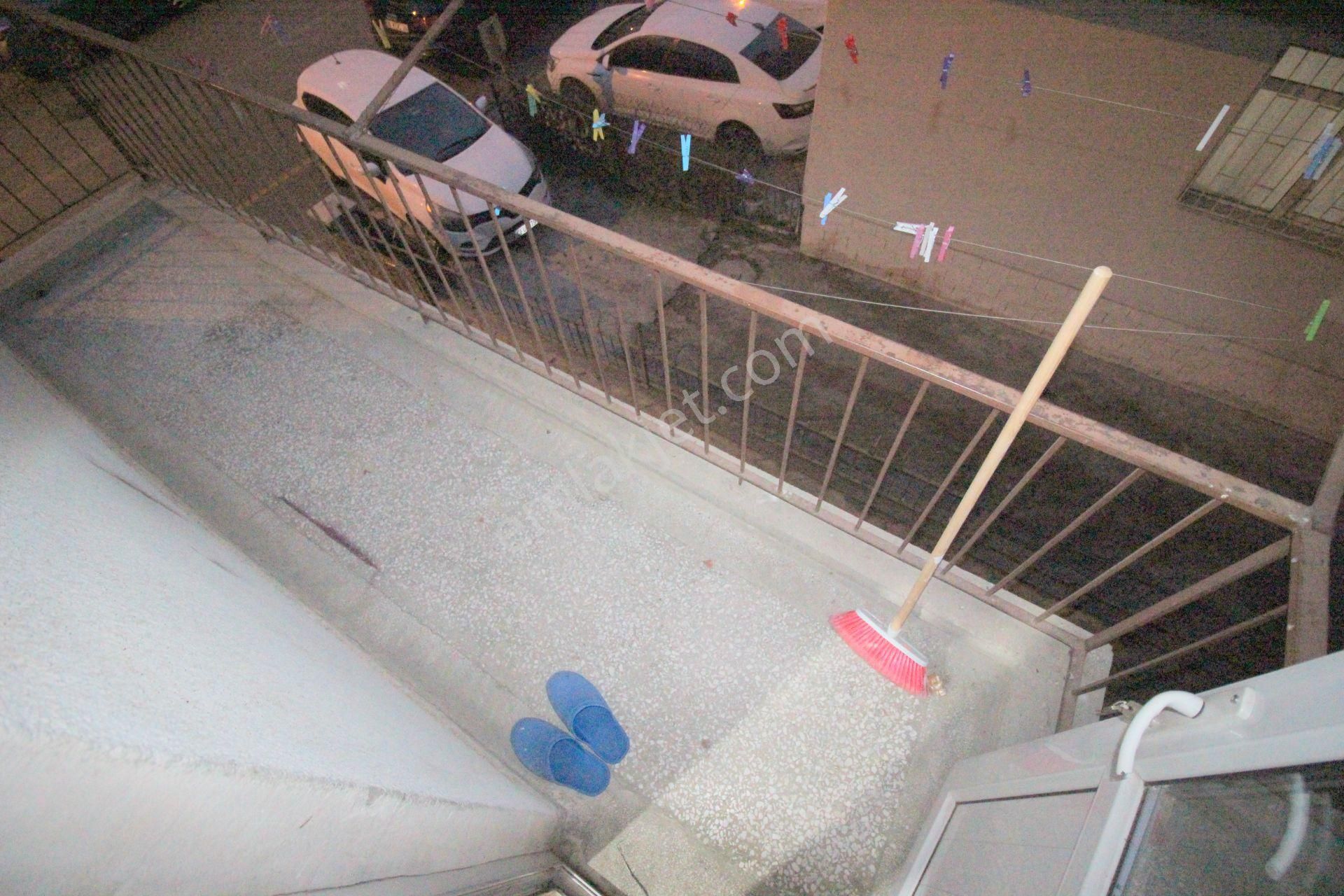 Hemdem Gayrimenkul'den 30 Ağustos'ta Merkeze Yakın Ön Cephe 3+1 Satılık Daire - Görsel 7