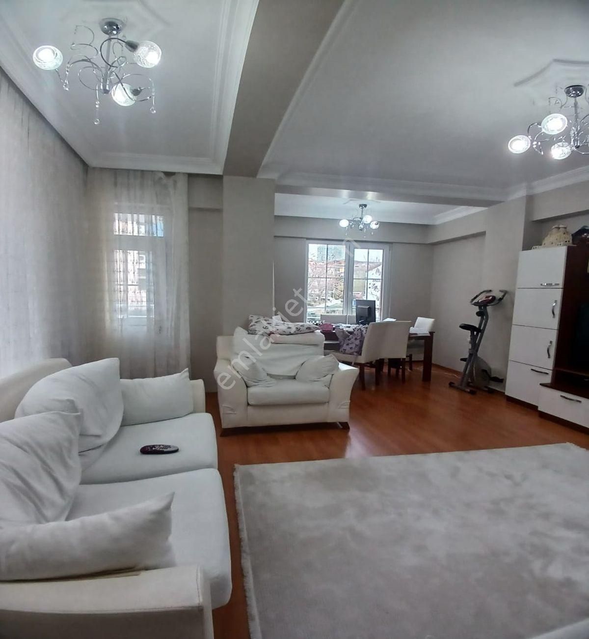 Müslüm Emlaktan 95m2 2+1 Masrafsız Satılık Ara Kat