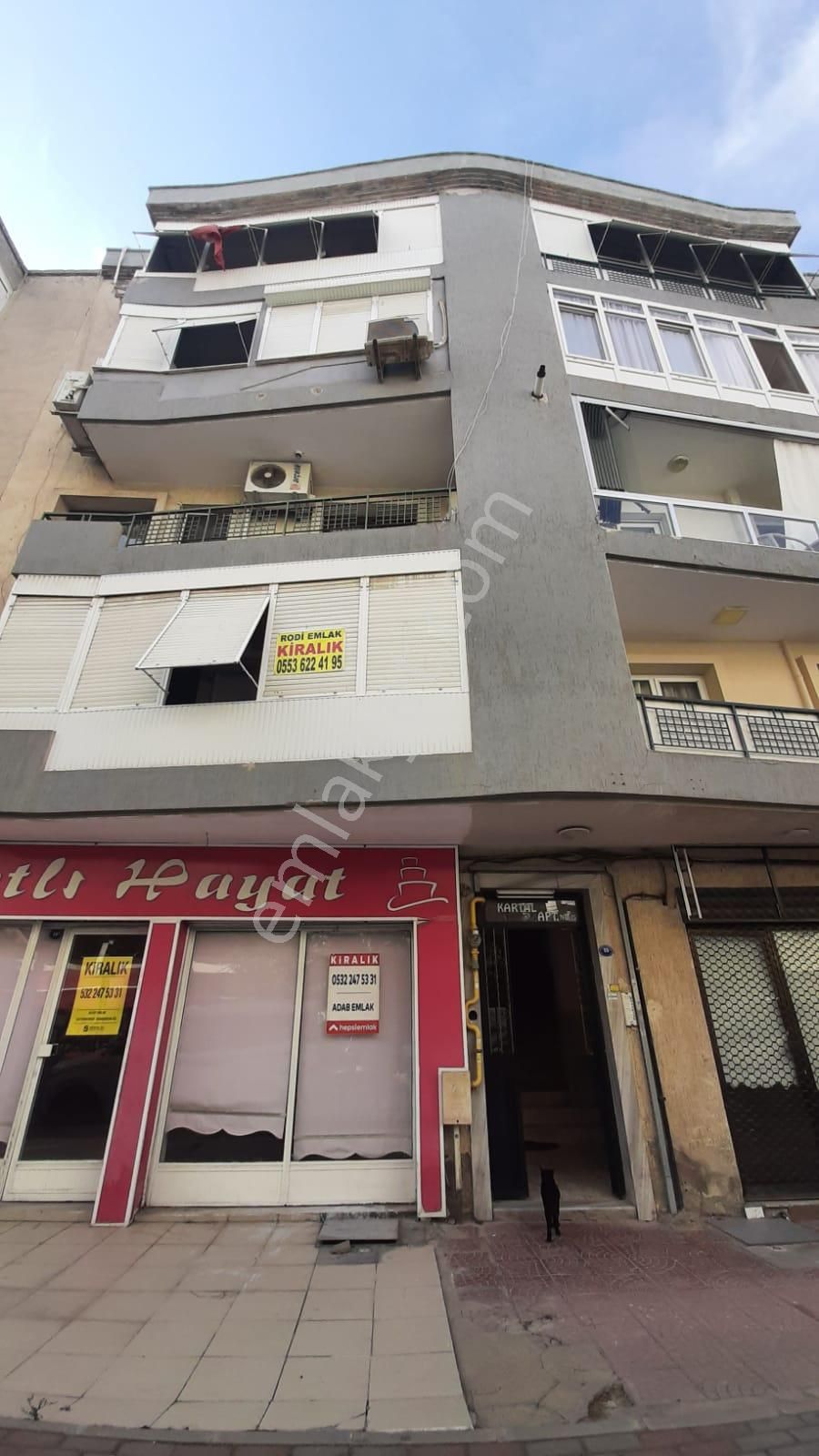 Karşıyaka Atakent Mah. Kiralık 3+1 Daire