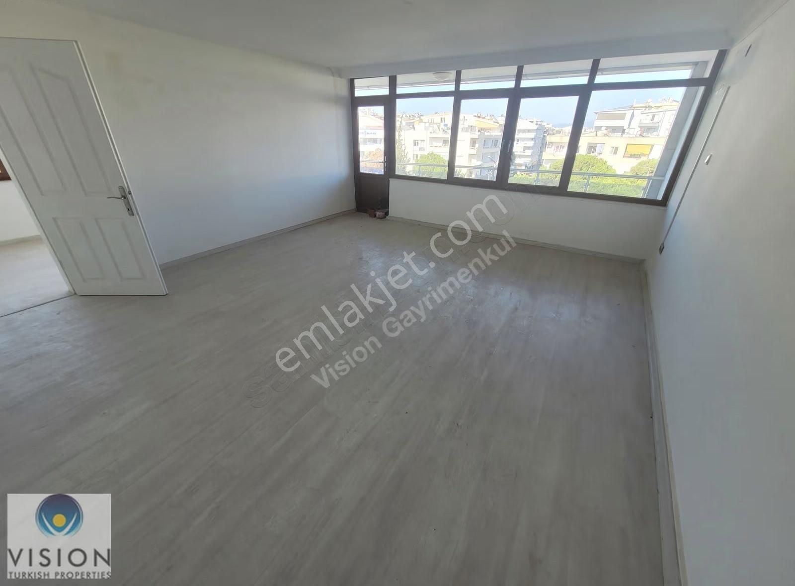 Didim İş Bankası Karşısında Asansörlü 3 Oda Kiralık Ofis - Görsel 7
