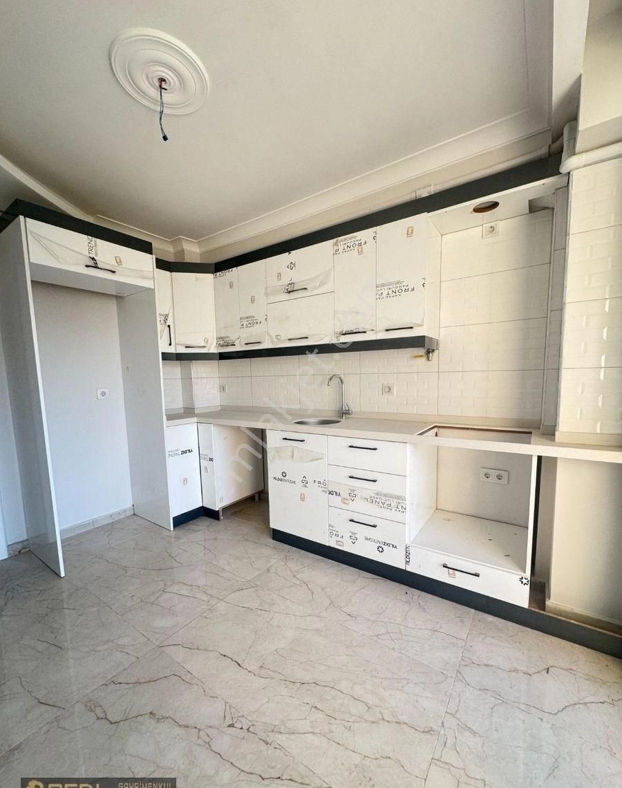 Real’den Bandırma İhsaniye Mahallesi’nde Önü Tamamen Açık, Köşe Parselde 2+1 Satılık Daire - Görsel 5