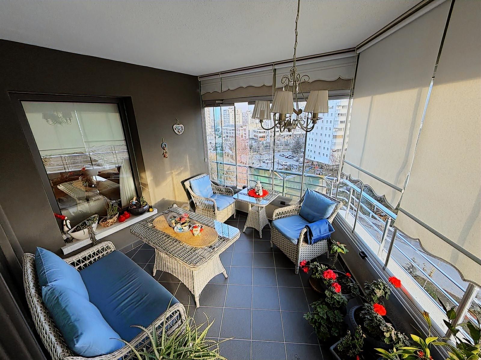 Yaşamkent'te Ultra Lüx Yapılı Eşyalı 4+1 Rezidans Dairesi - Görsel 31