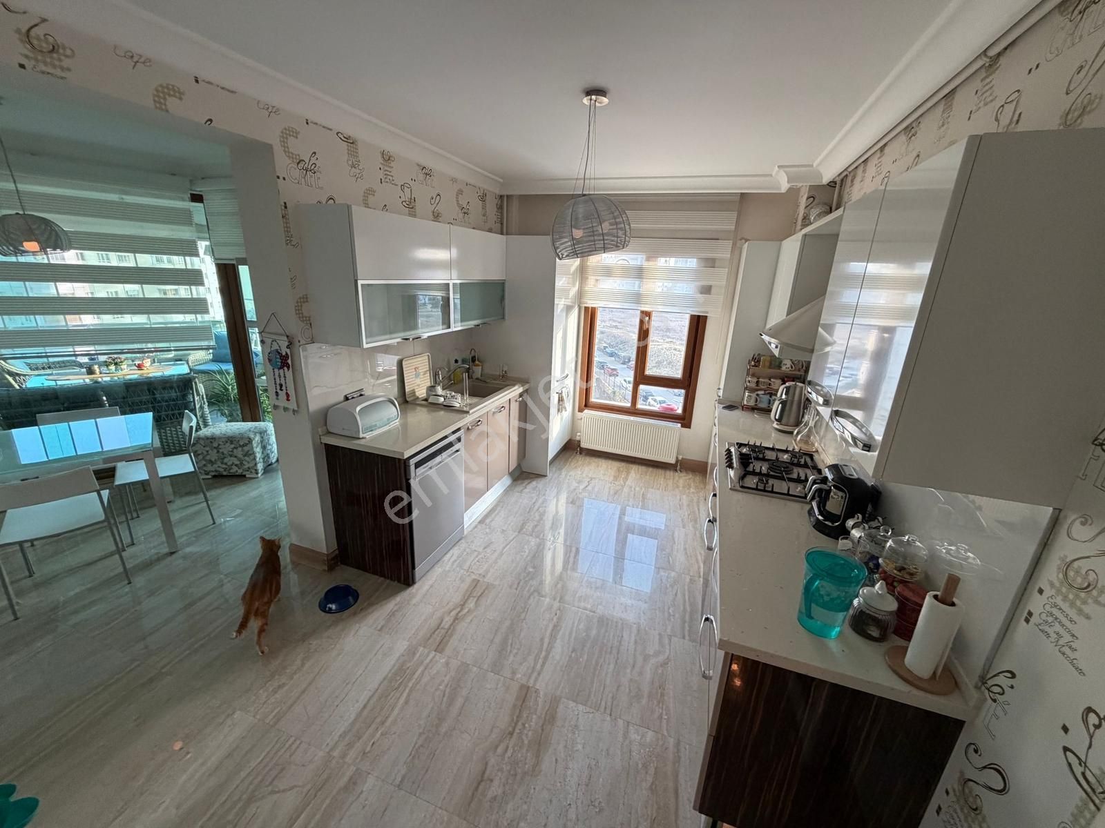 Yaşamkent'te Ultra Lüx Yapılı Eşyalı 4+1 Rezidans Dairesi - Görsel 24