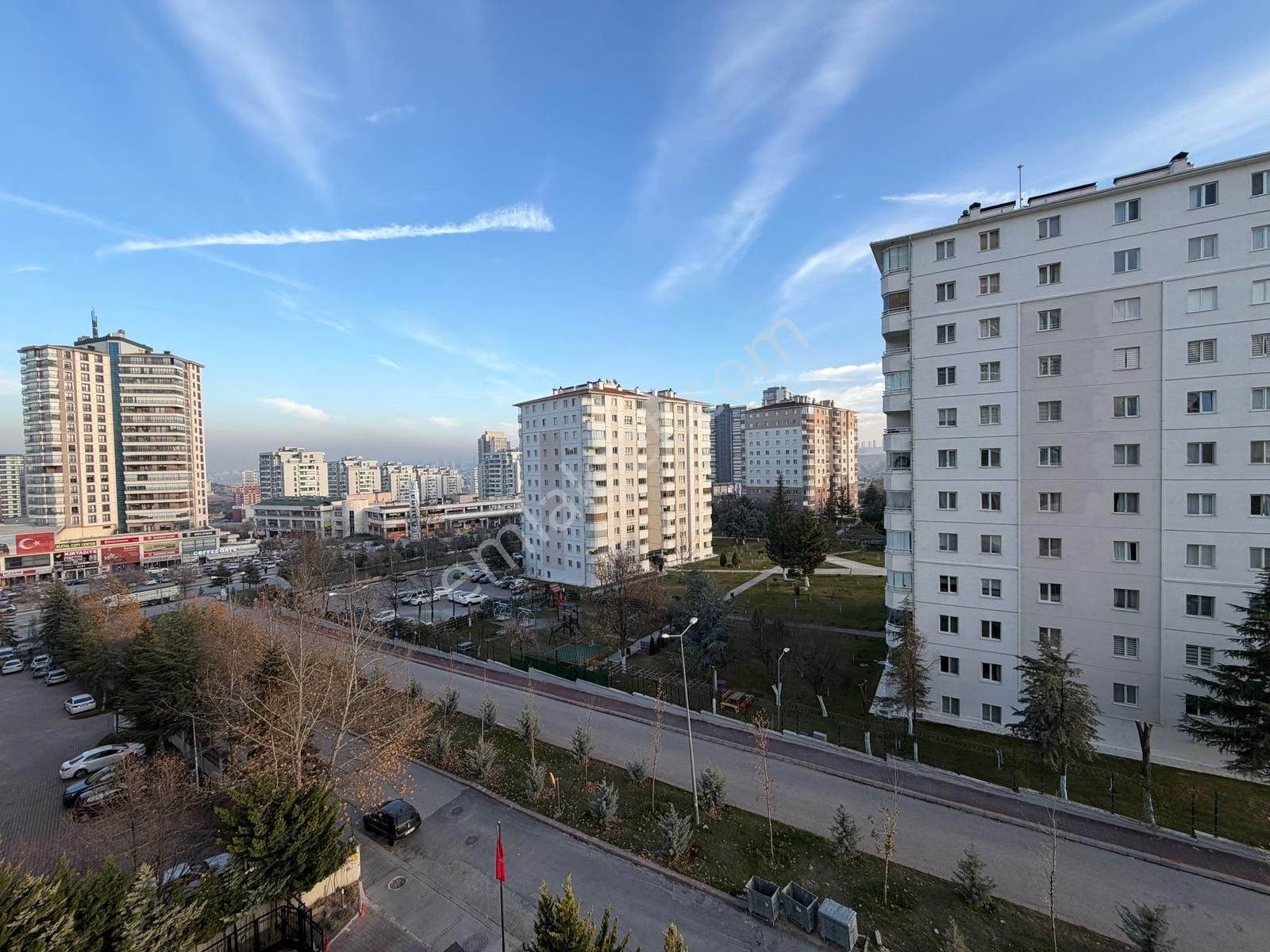 Yaşamkent'te Ultra Lüx Yapılı Eşyalı 4+1 Rezidans Dairesi - Görsel 3