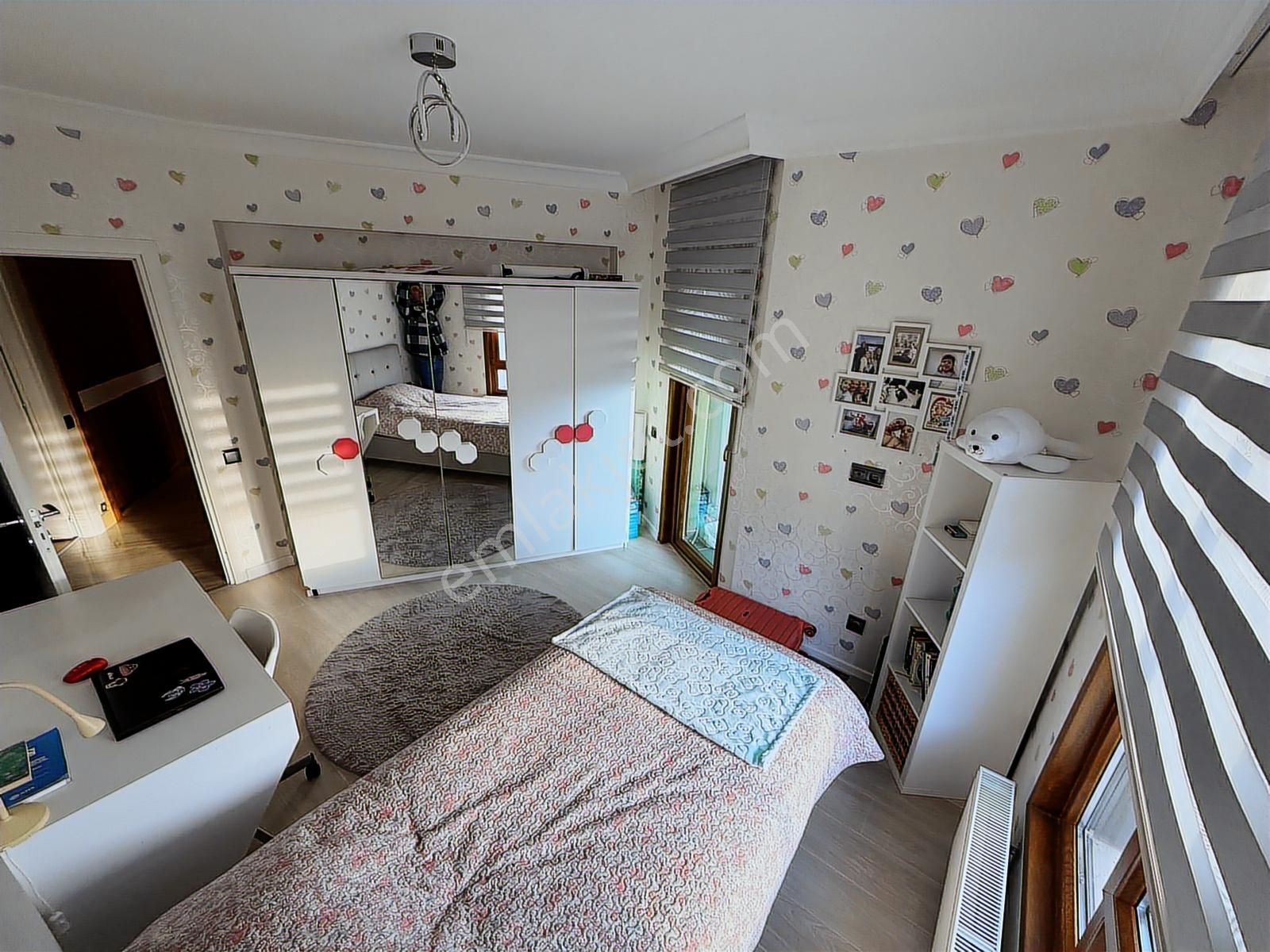 Yaşamkent'te Ultra Lüx Yapılı Eşyalı 4+1 Rezidans Dairesi - Görsel 22