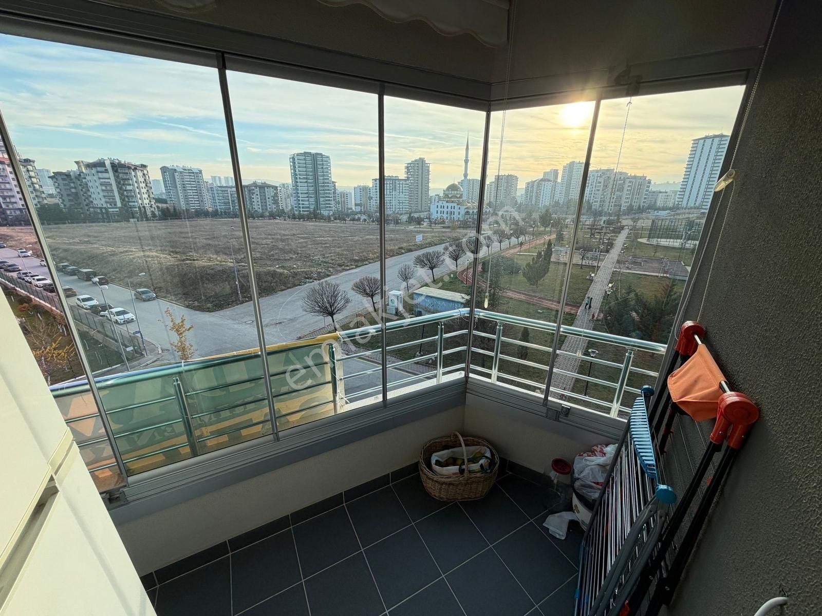 Yaşamkent'te Ultra Lüx Yapılı Eşyalı 4+1 Rezidans Dairesi - Görsel 16