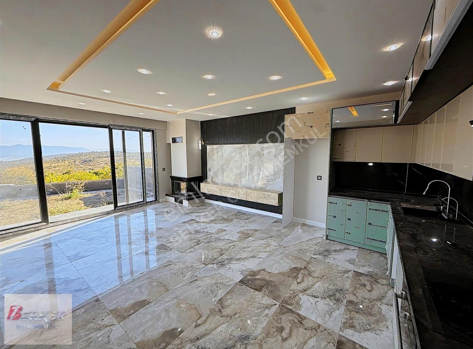 Çamlıca Gold Sitesinde Doğayla İç İçe Full Lüx Villalar - Görsel 30