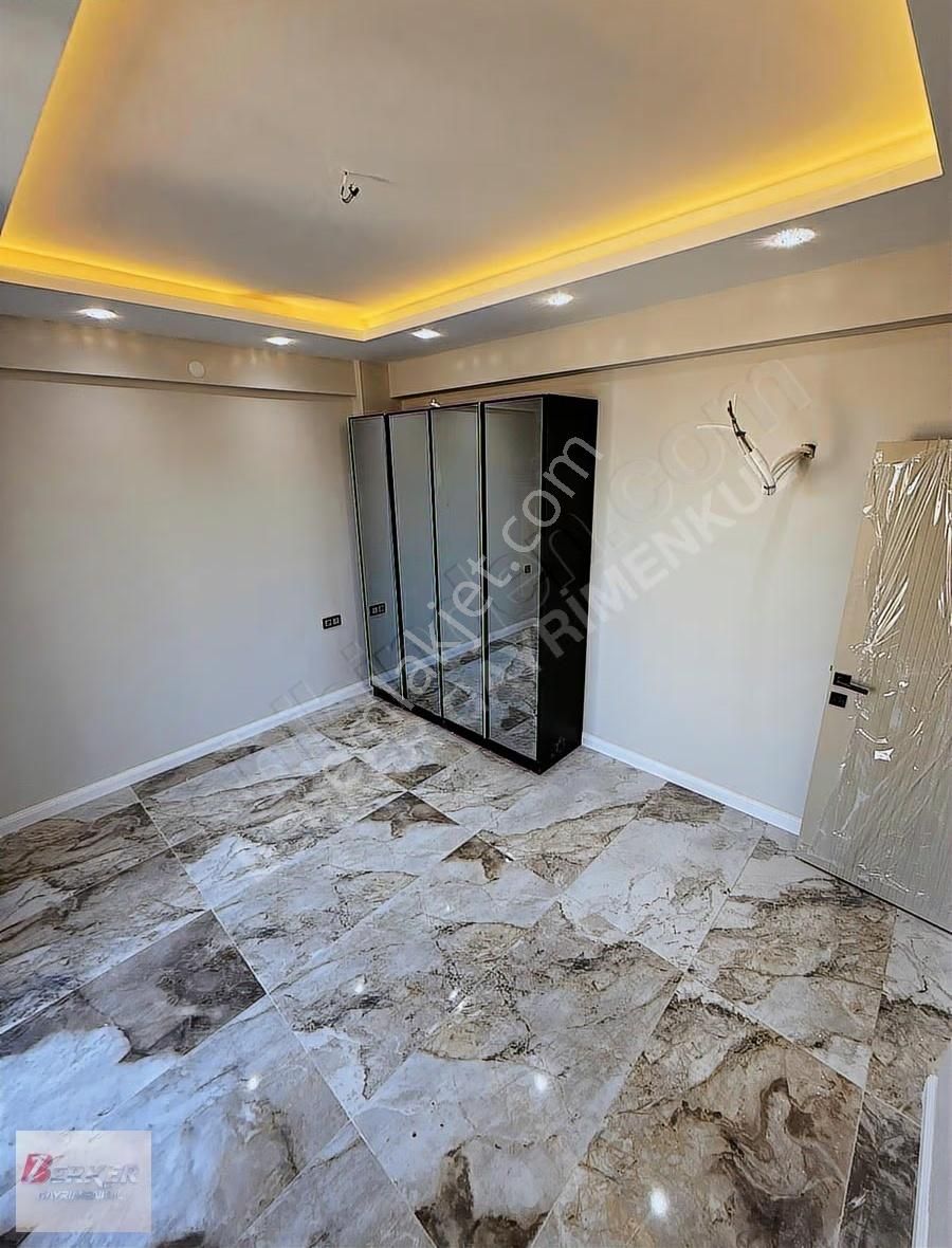 Çamlıca Gold Sitesinde Doğayla İç İçe Full Lüx Villalar - Görsel 11