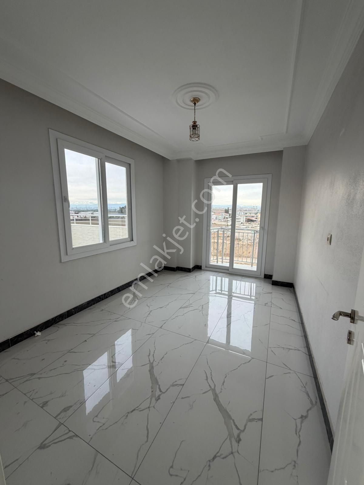 Lavinia'dan Küçük Dikilide 2+1 Teraslı Bahçeli Kiralık Müstakil - Görsel 15