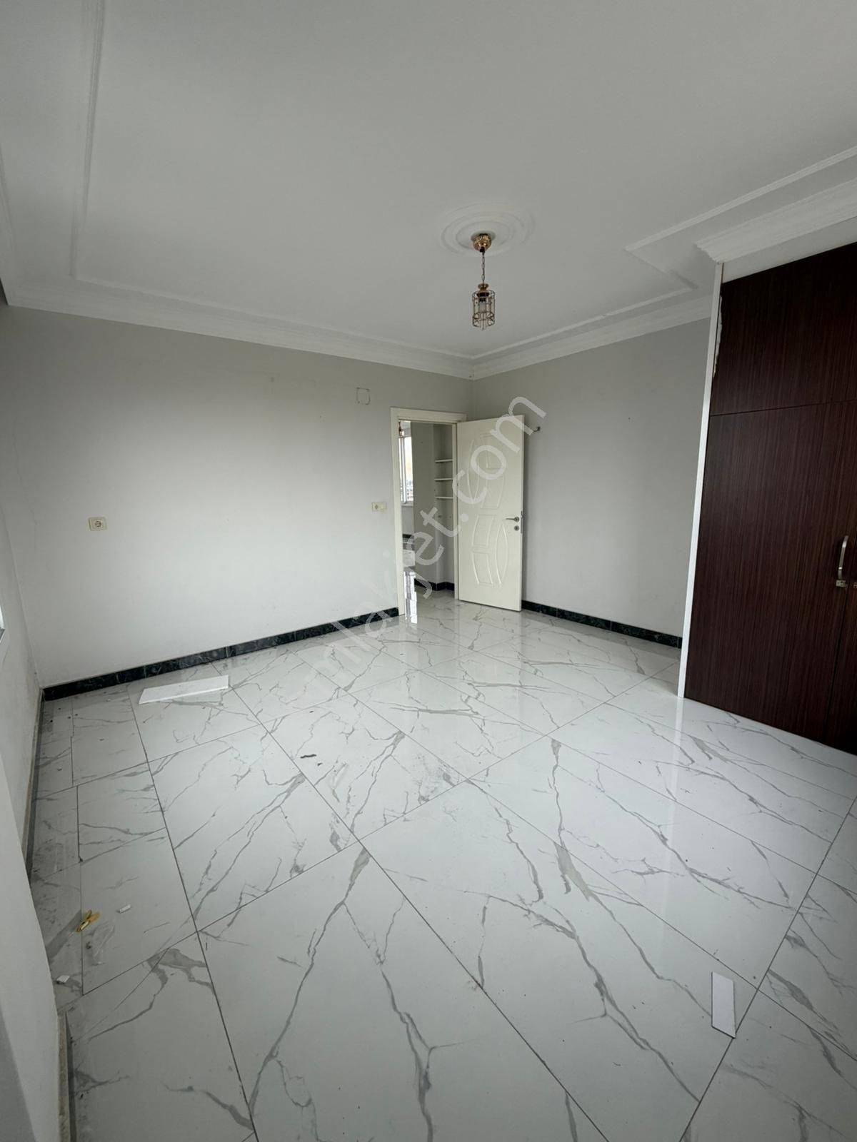 Lavinia'dan Küçük Dikilide 2+1 Teraslı Bahçeli Kiralık Müstakil - Görsel 14