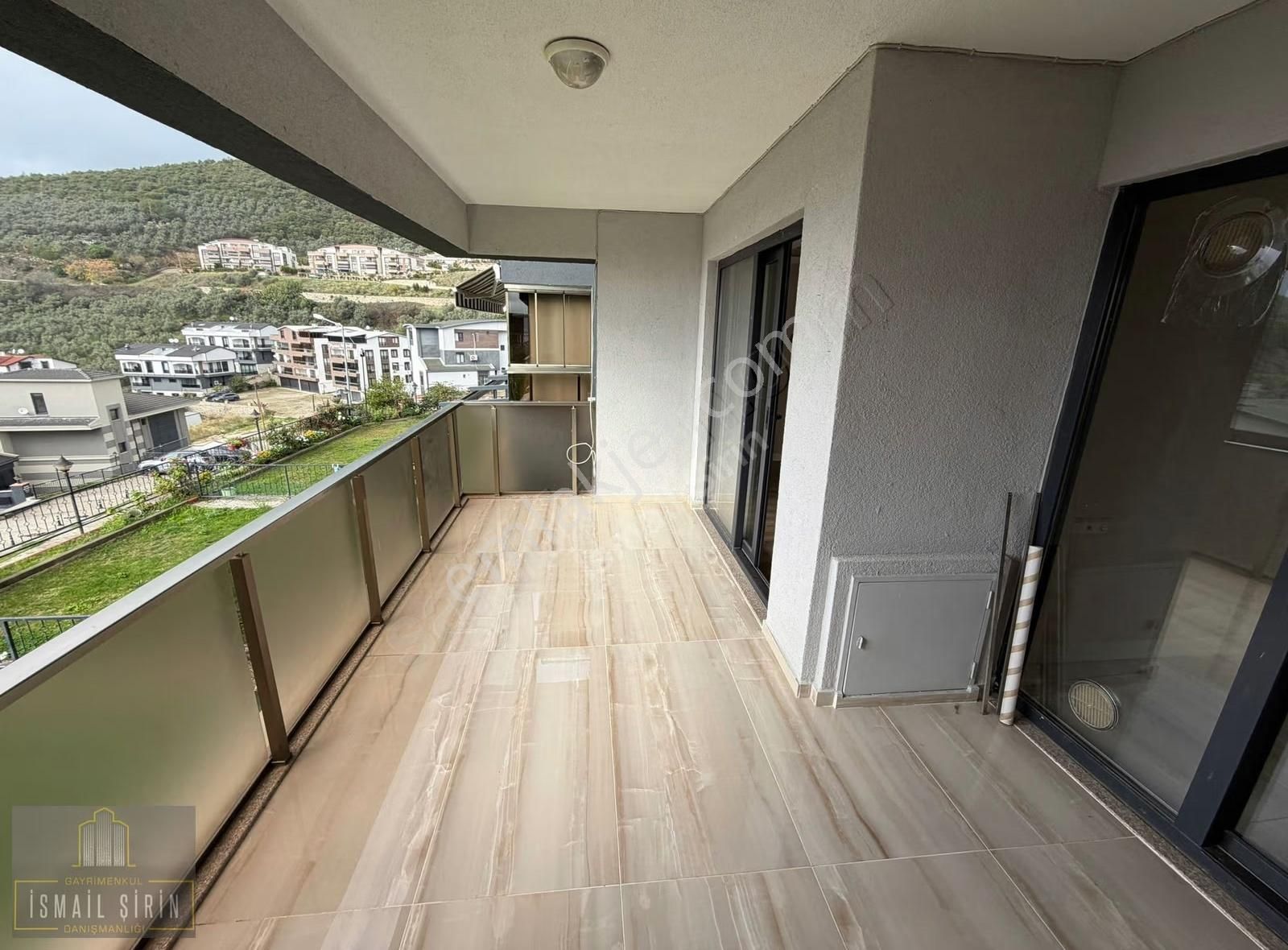 İsmail Şirinden Baytaş Elit'te Havuzlu Deniz Manzaralı 2+1 Daire - Görsel 18