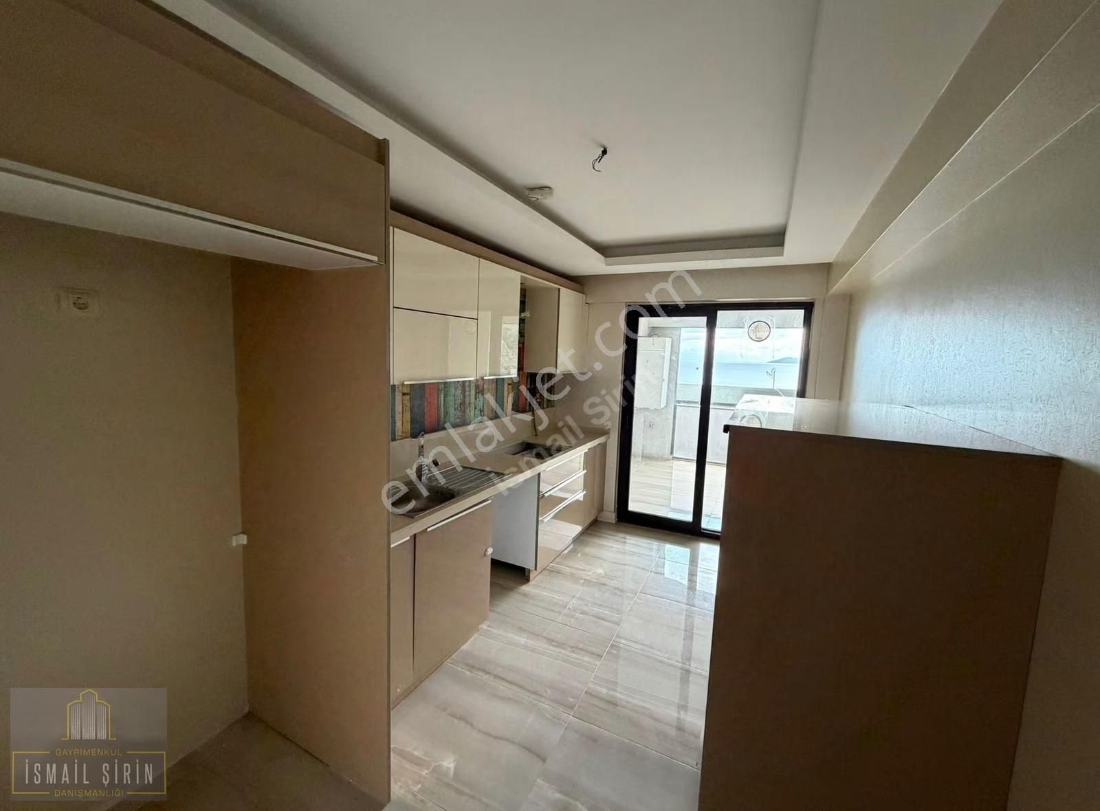 İsmail Şirinden Baytaş Elit'te Havuzlu Deniz Manzaralı 2+1 Daire - Görsel 21