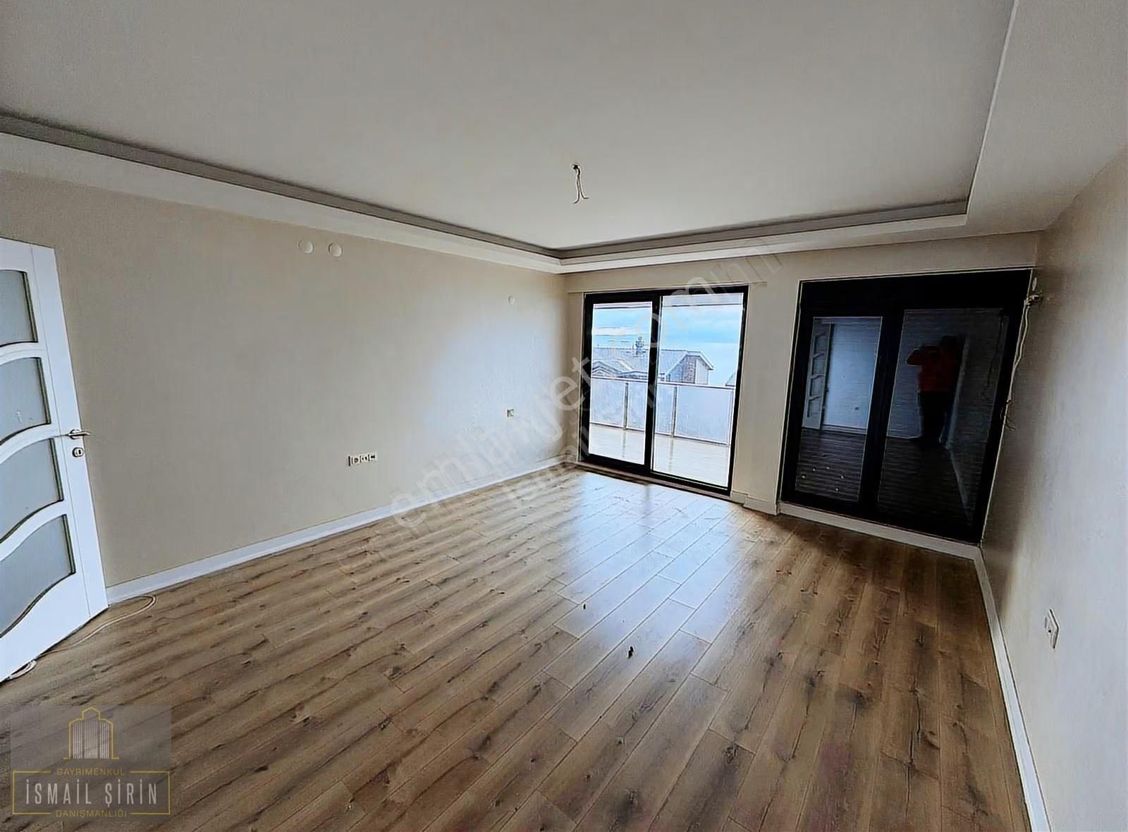 İsmail Şirinden Baytaş Elit'te Havuzlu Deniz Manzaralı 2+1 Daire - Görsel 4