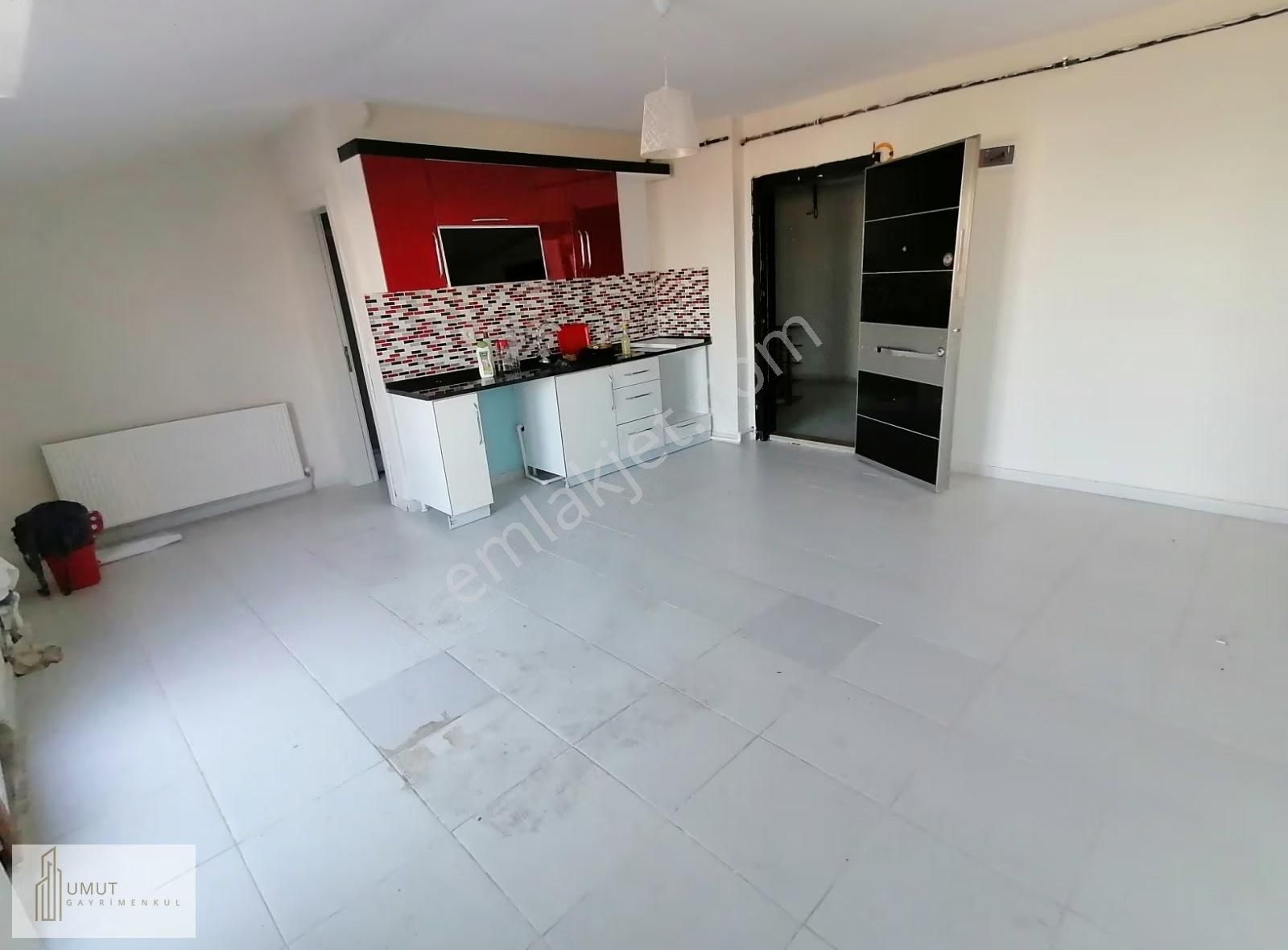 Adnan Kahvecide Site İçi Çift Teraslı 1+1 Geniş Daireler! - Görsel 32