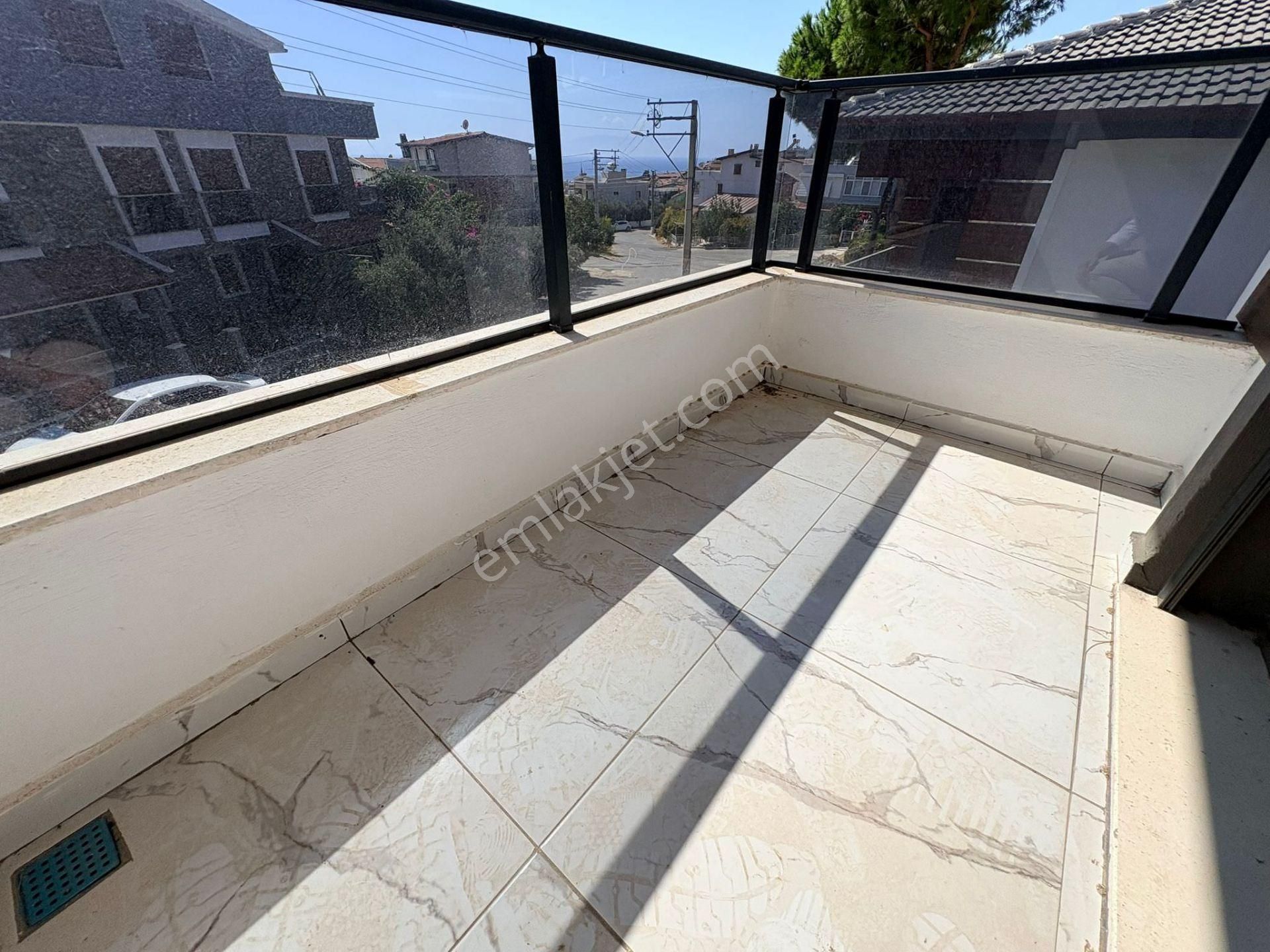 Özdere'de Geniş Bahçeli Ferah Sıfır 3+1 Dubleks Villa | Gökçen Emlak - Görsel 16