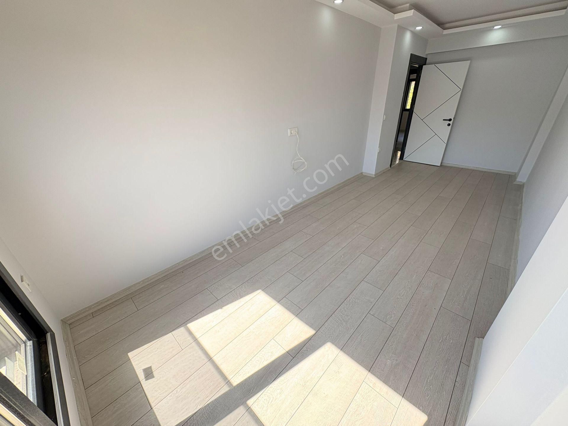 Özdere'de Geniş Bahçeli Ferah Sıfır 3+1 Dubleks Villa | Gökçen Emlak - Görsel 14