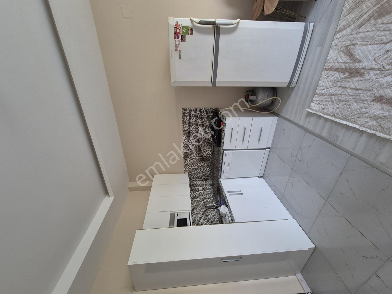 Gültepe'de 1+1 Full Eşyalı Az Katlı Geniş Oturumlu Kiralık Daire - Görsel 10