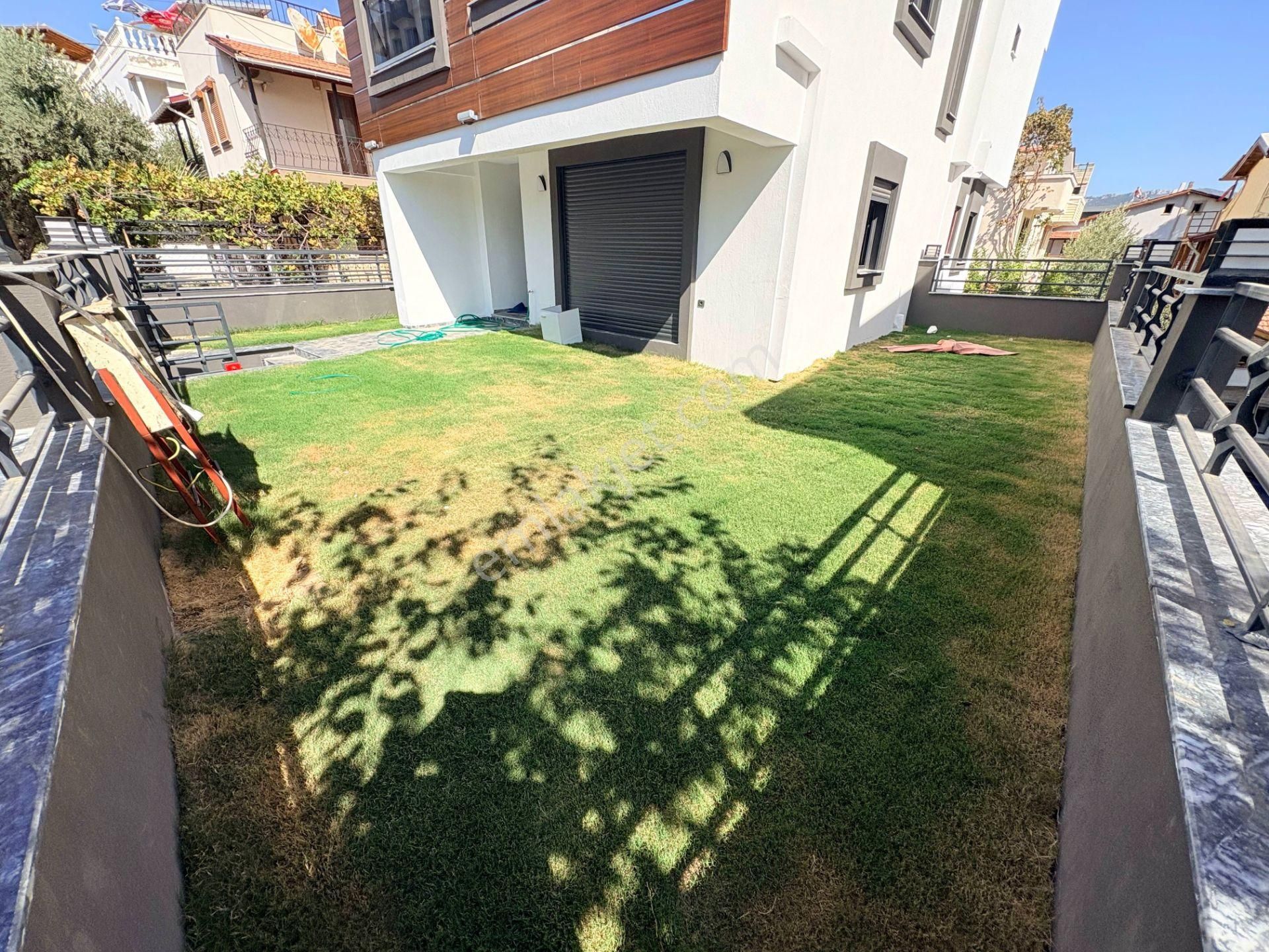 Özdere'de Deniz Tarafında Ön Cephe Sıfır 3+1 Villa - Görsel 4