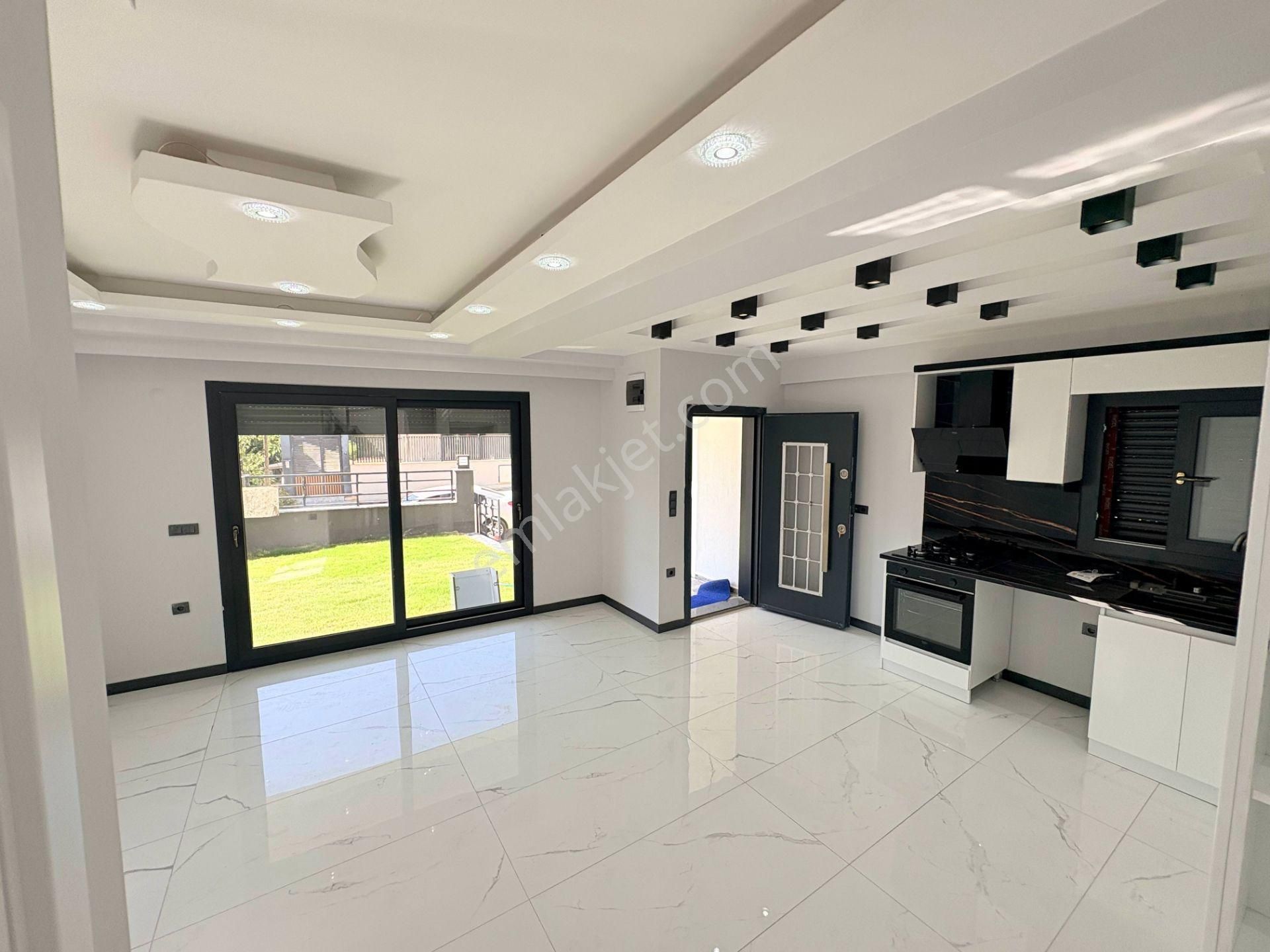 Özdere'de Deniz Tarafında Ön Cephe Sıfır 3+1 Villa - Görsel 6