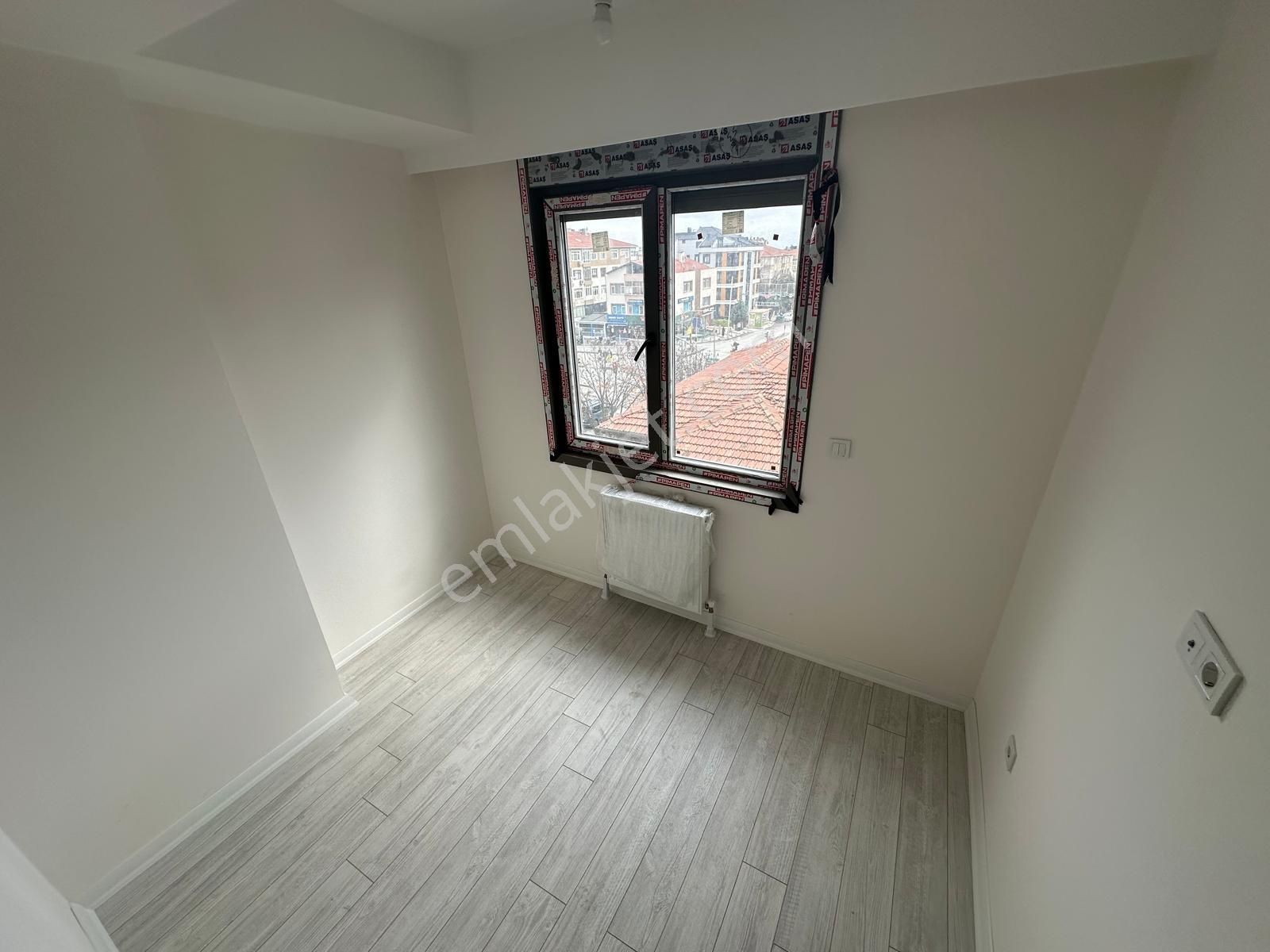 Bahçelievler Yayla Merkezde Sıfır Binada K.otoparklı 6+2 Dubleks - Görsel 8