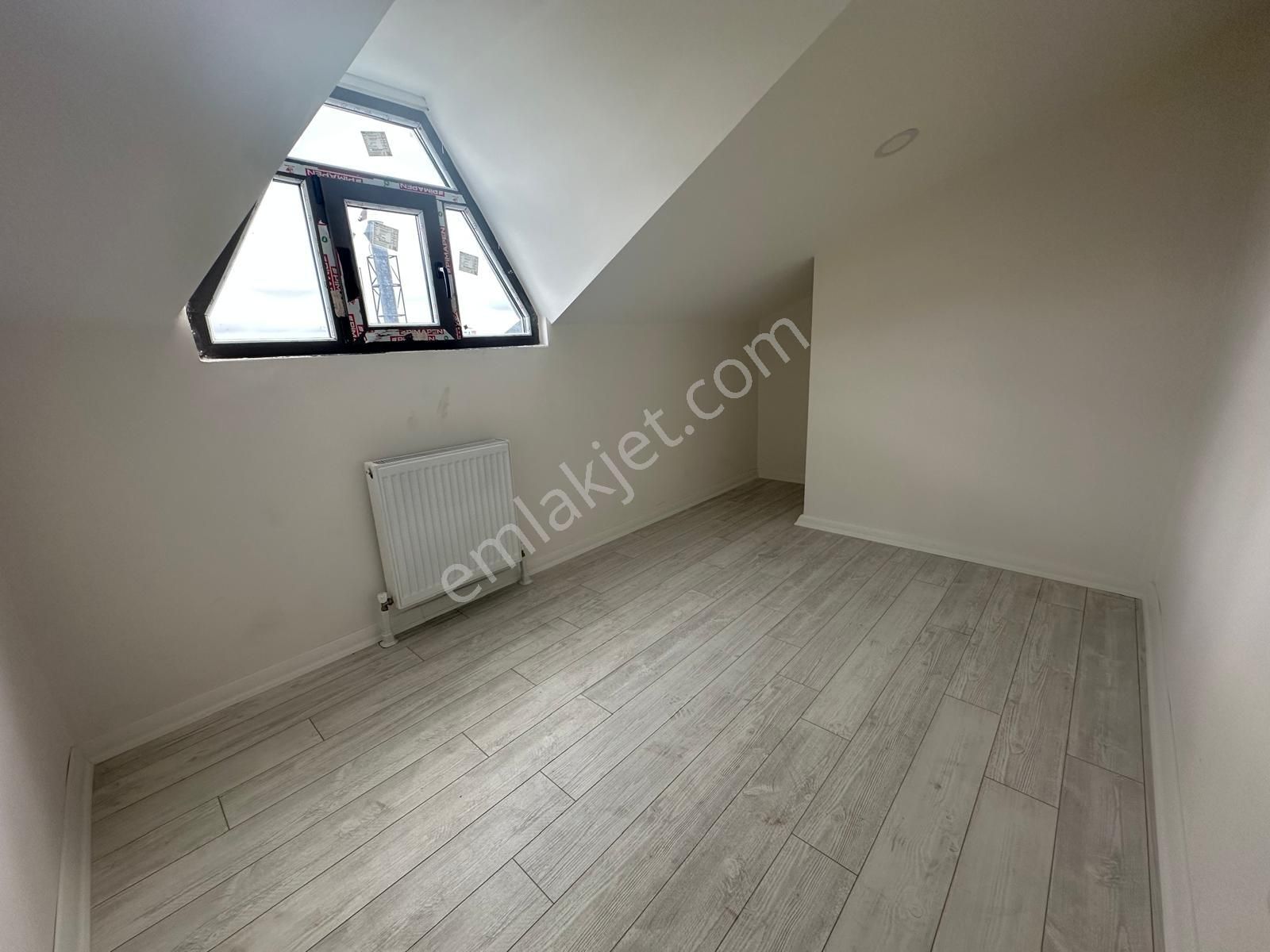 Bahçelievler Yayla Merkezde Sıfır Binada K.otoparklı 6+2 Dubleks - Görsel 21