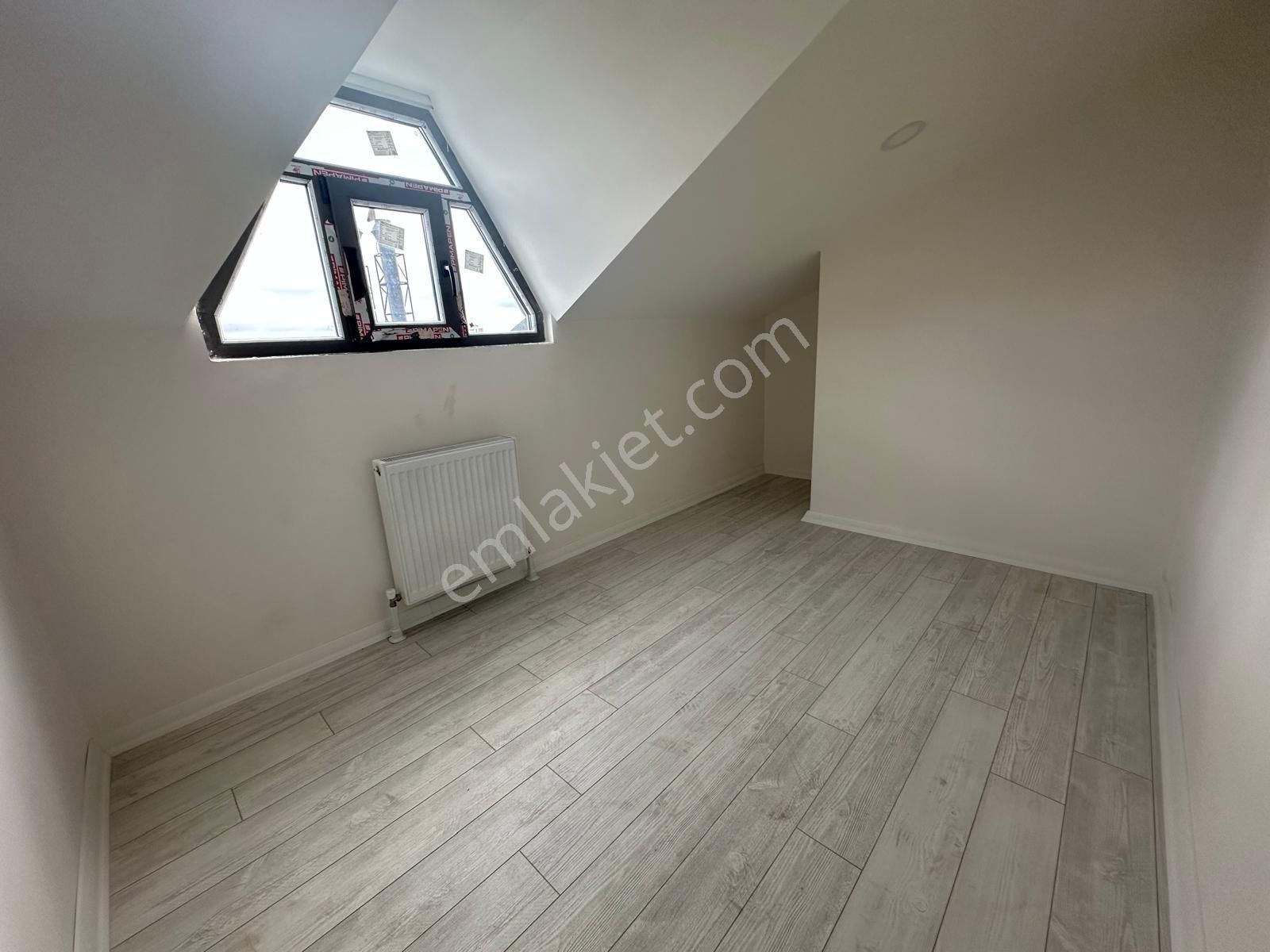 Bahçelievler Yayla Merkezde Sıfır Binada K.otoparklı 6+2 Dubleks - Görsel 24