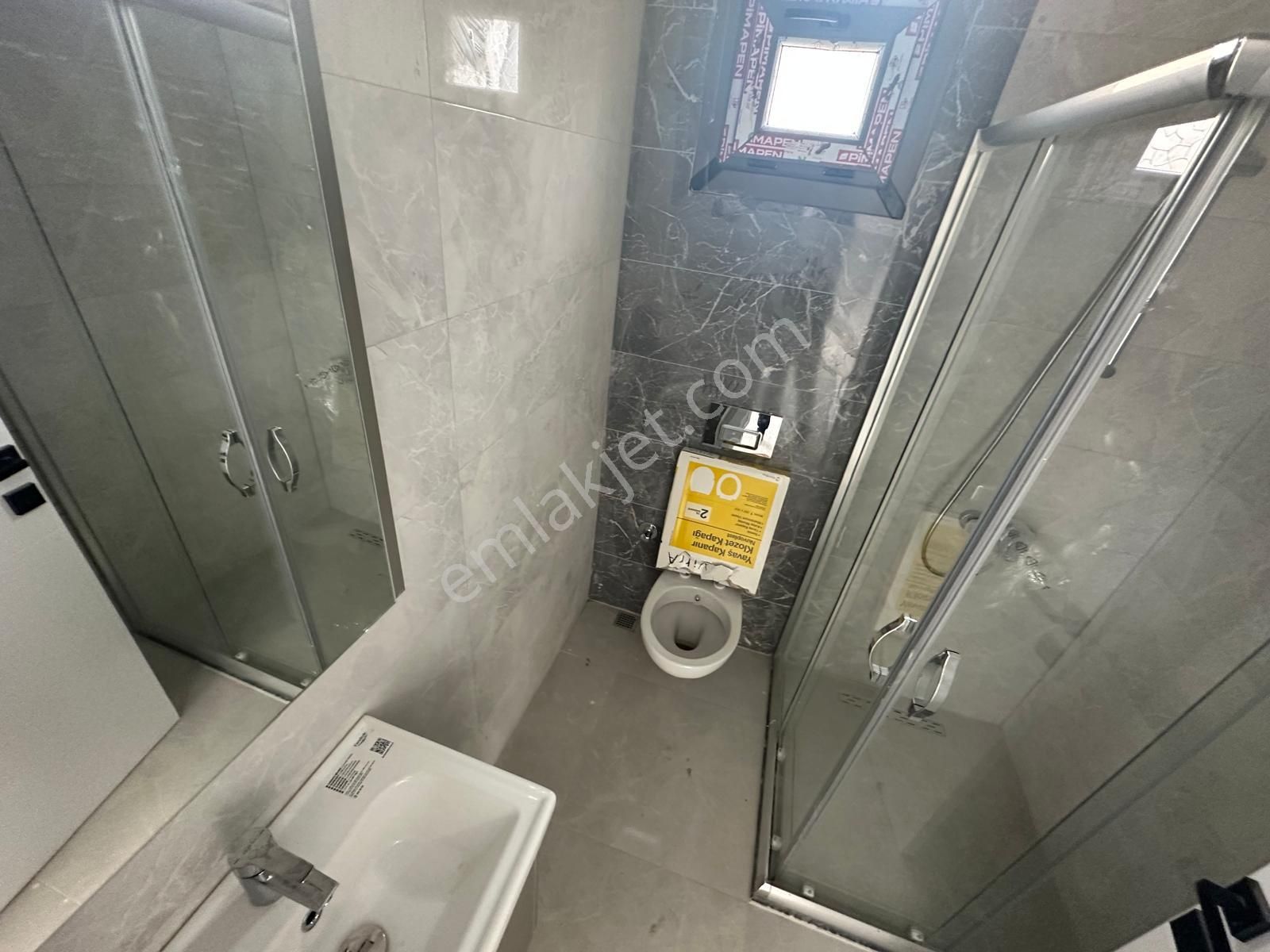 Bahçelievler Yayla Merkezde Sıfır Binada K.otoparklı 6+2 Dubleks - Görsel 13