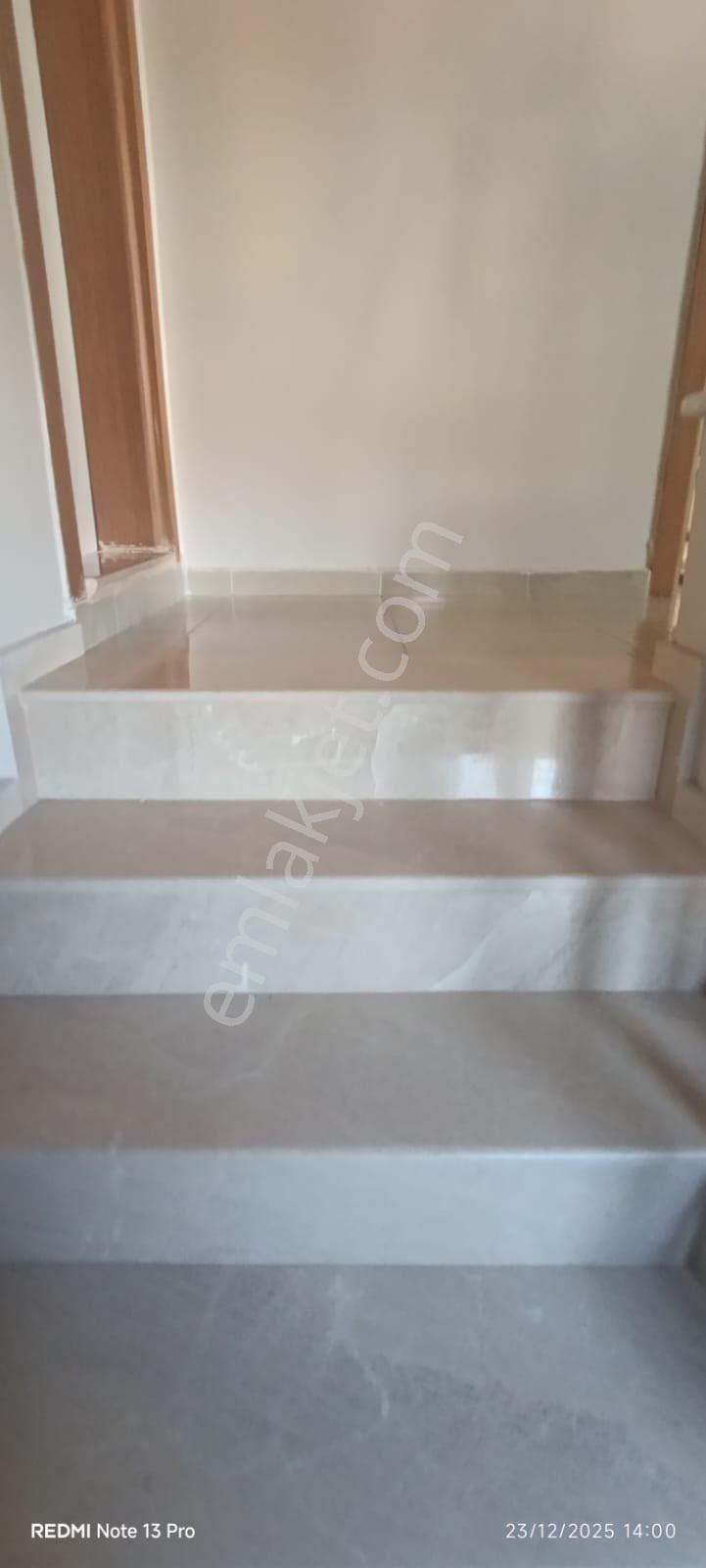 Efeler’de Denize 70m Mesafede Ayrı Mutfak Dublex - Görsel 18