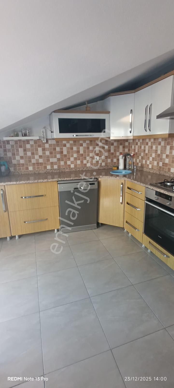 Efeler’de Denize 70m Mesafede Ayrı Mutfak Dublex - Görsel 22