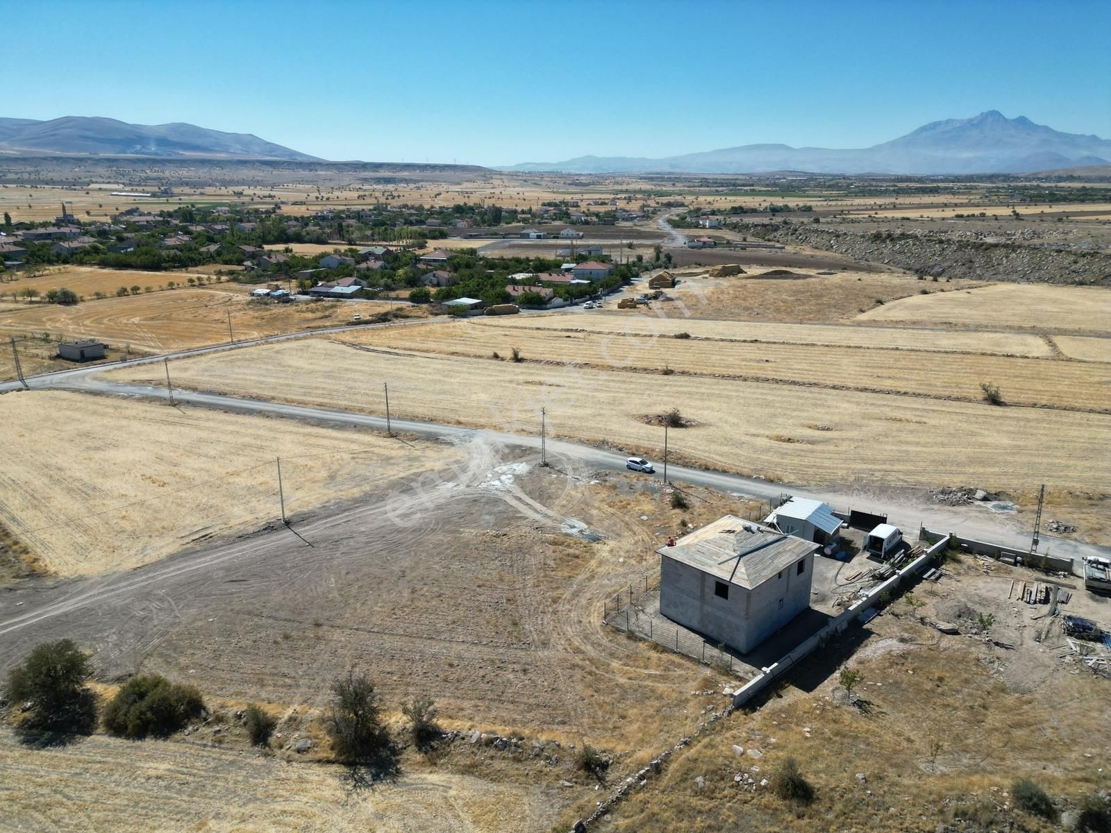 Turan Mah. 530 M2 Temiz Parsel Harika Konum - Görsel 5