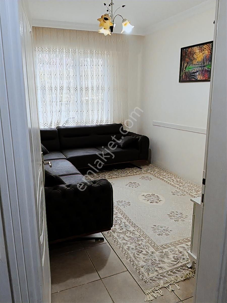 Gaziler Emlak'tan Hesaplı 3+1 Hastane Caddesi Daire - Görsel 9