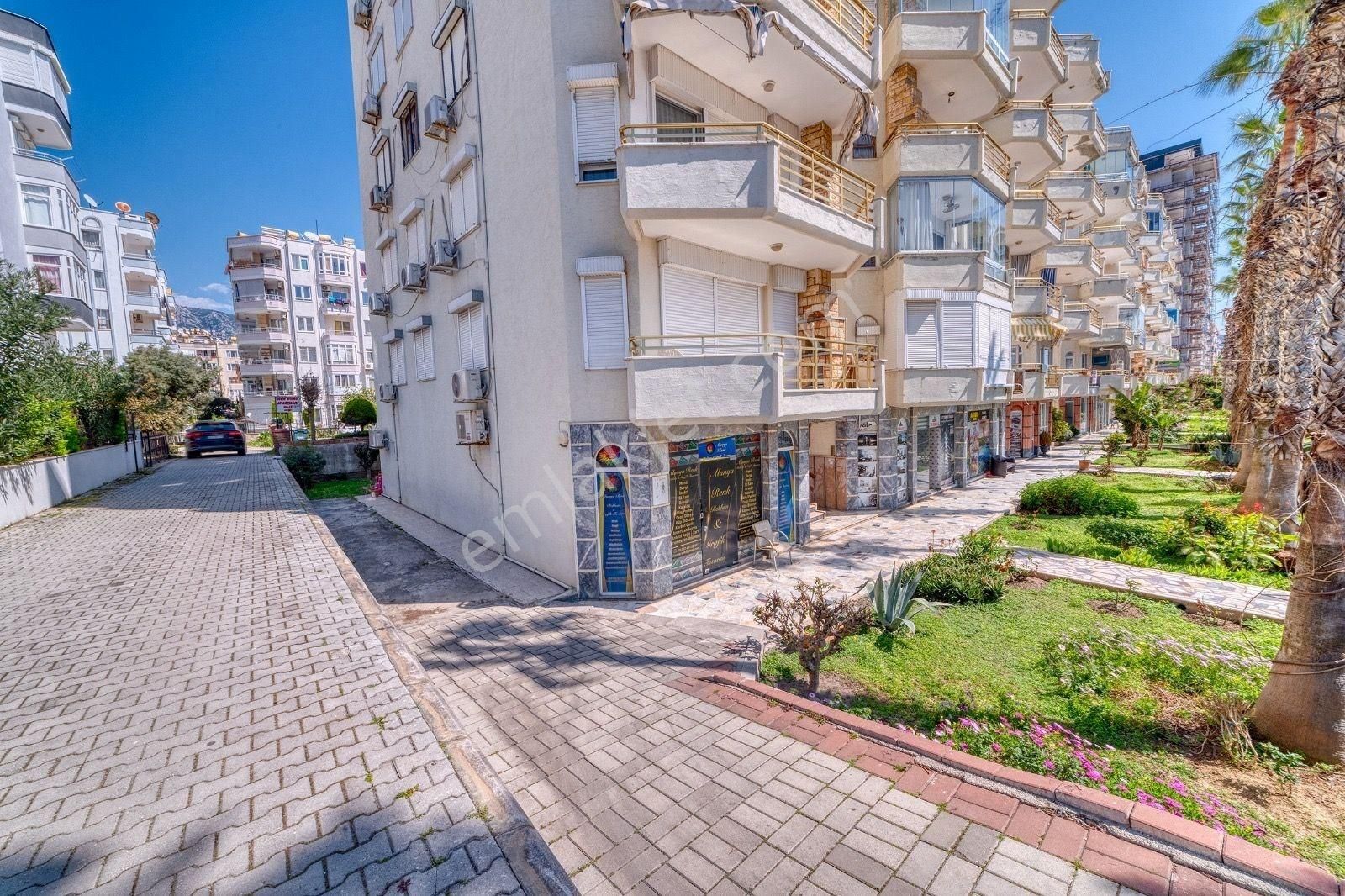 Alanya Mahmutlar’da Denize Sıfır 3+1 Geniş Daire – Full Deniz Manzarası - Görsel 15