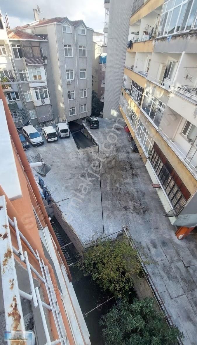 Mehmethan Emlaktan Karanlık Odası Yok Yokuşsuz Balkonlu - Görsel 9