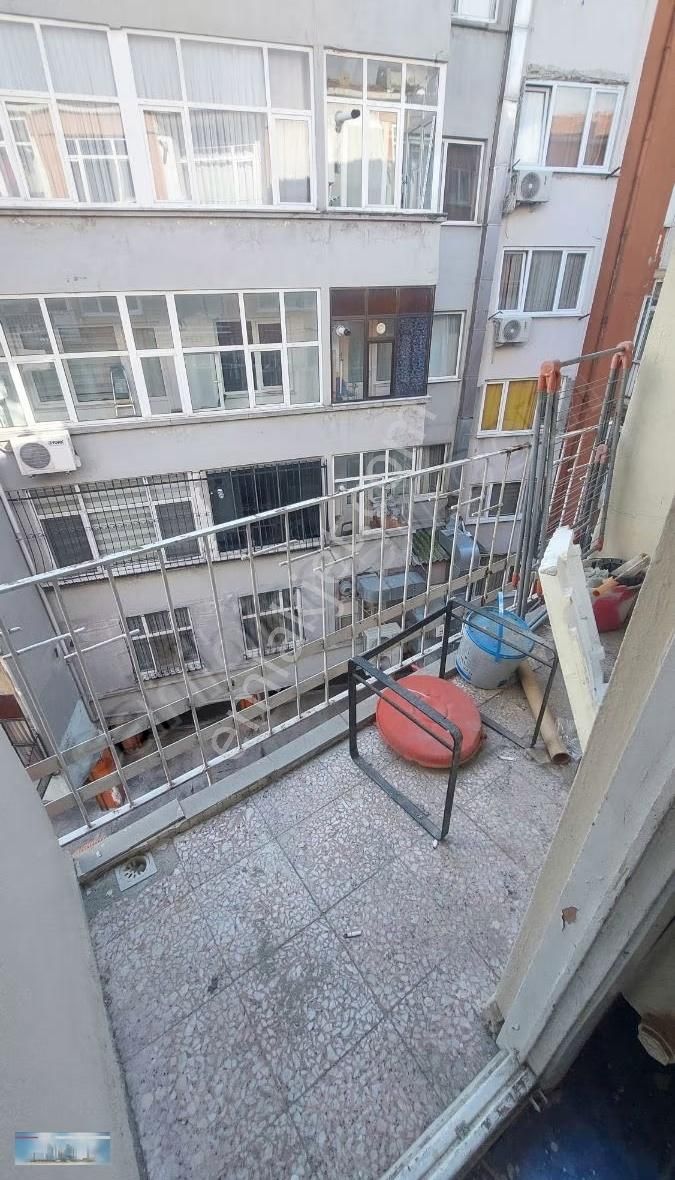 Mehmethan Emlaktan Karanlık Odası Yok Yokuşsuz Balkonlu - Görsel 11