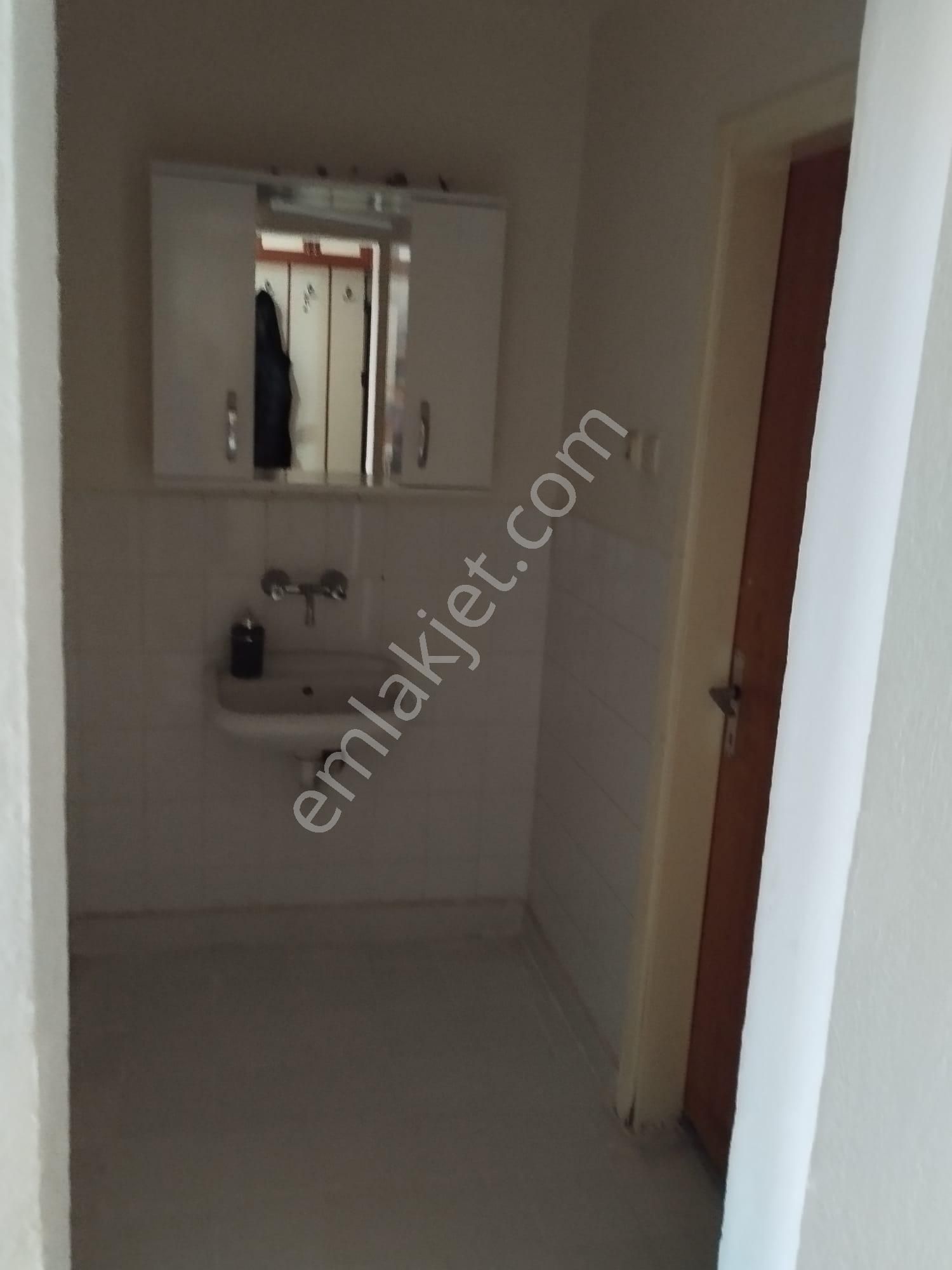 İsa Kavak Gayrimenkul'den Karatay Erenler Mahallesi'nde Kiralık 3+1 Daire - Görsel 13