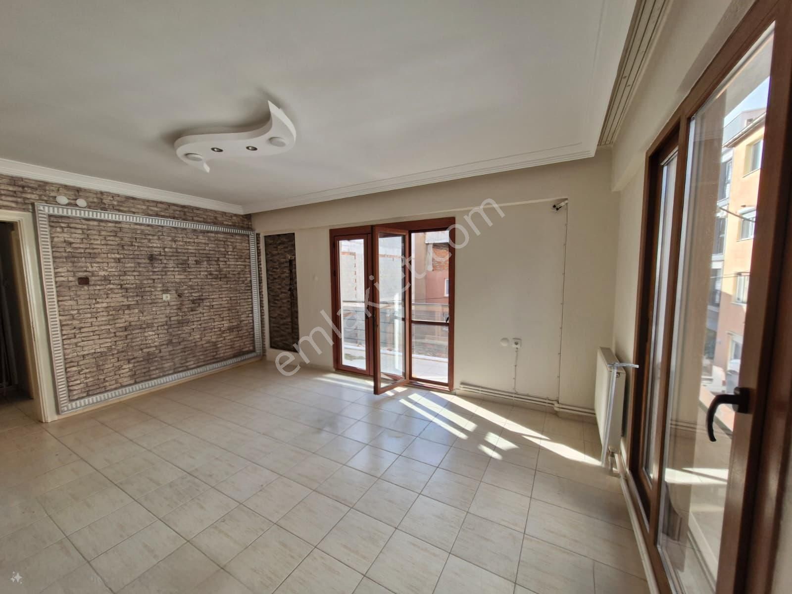 Çiğli Balatçık Merkezi Konum Kiralık 3+1 Daire - Görsel 2