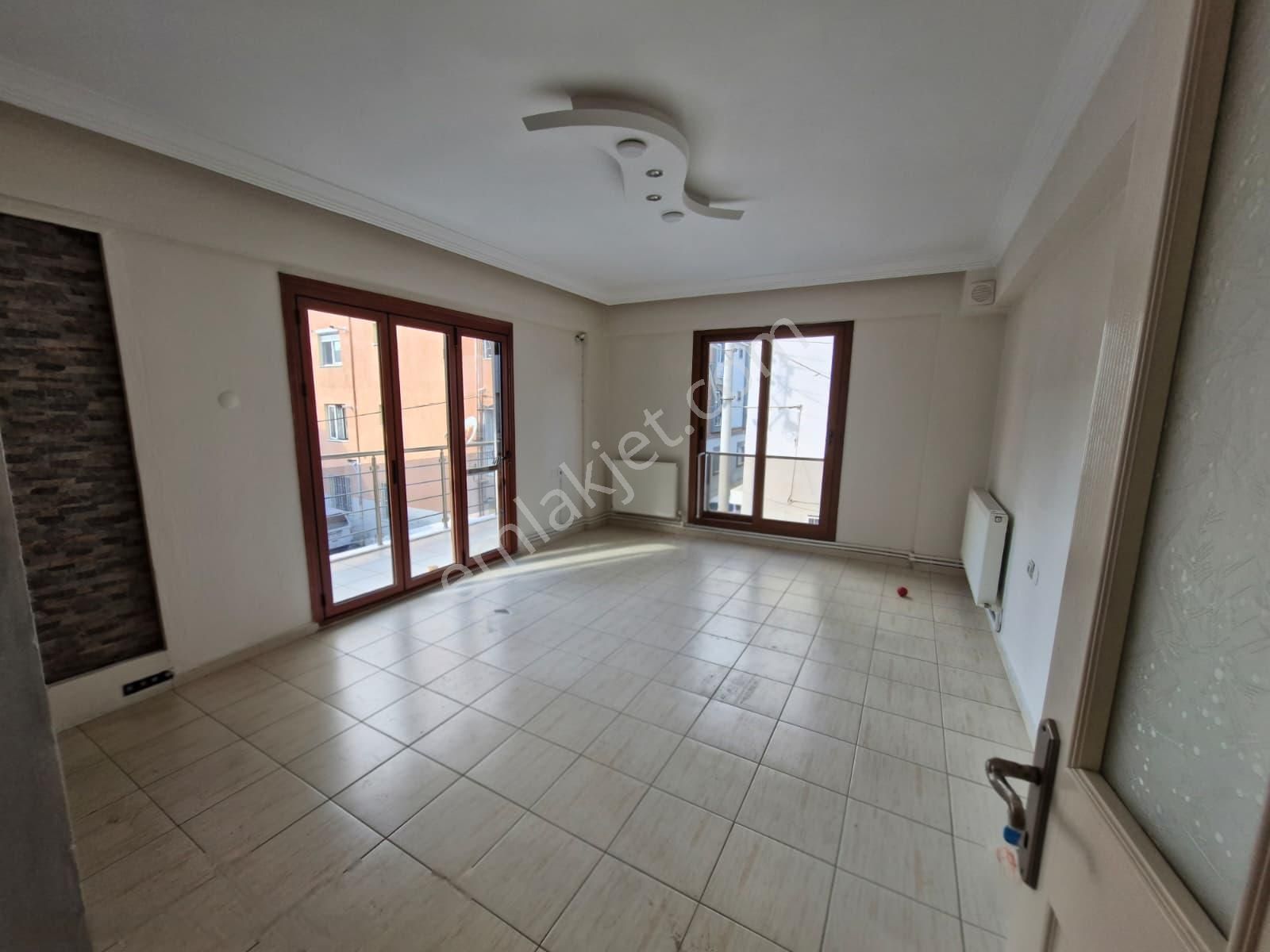 Çiğli Balatçık Merkezi Konum Kiralık 3+1 Daire