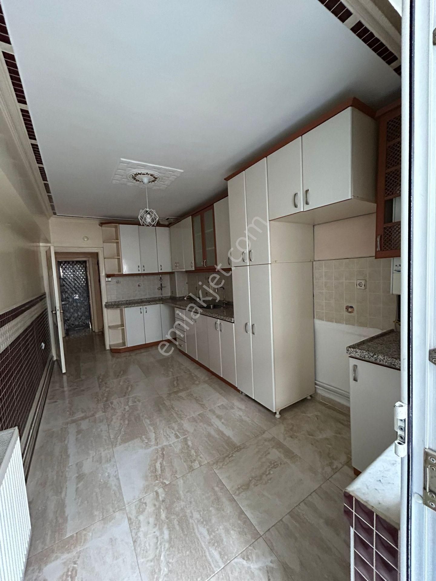 Kiralık*osmangazi Mah*osmanhamdi Okulu Yanı*katta Yapılı 3+1 Daire* - Görsel 17