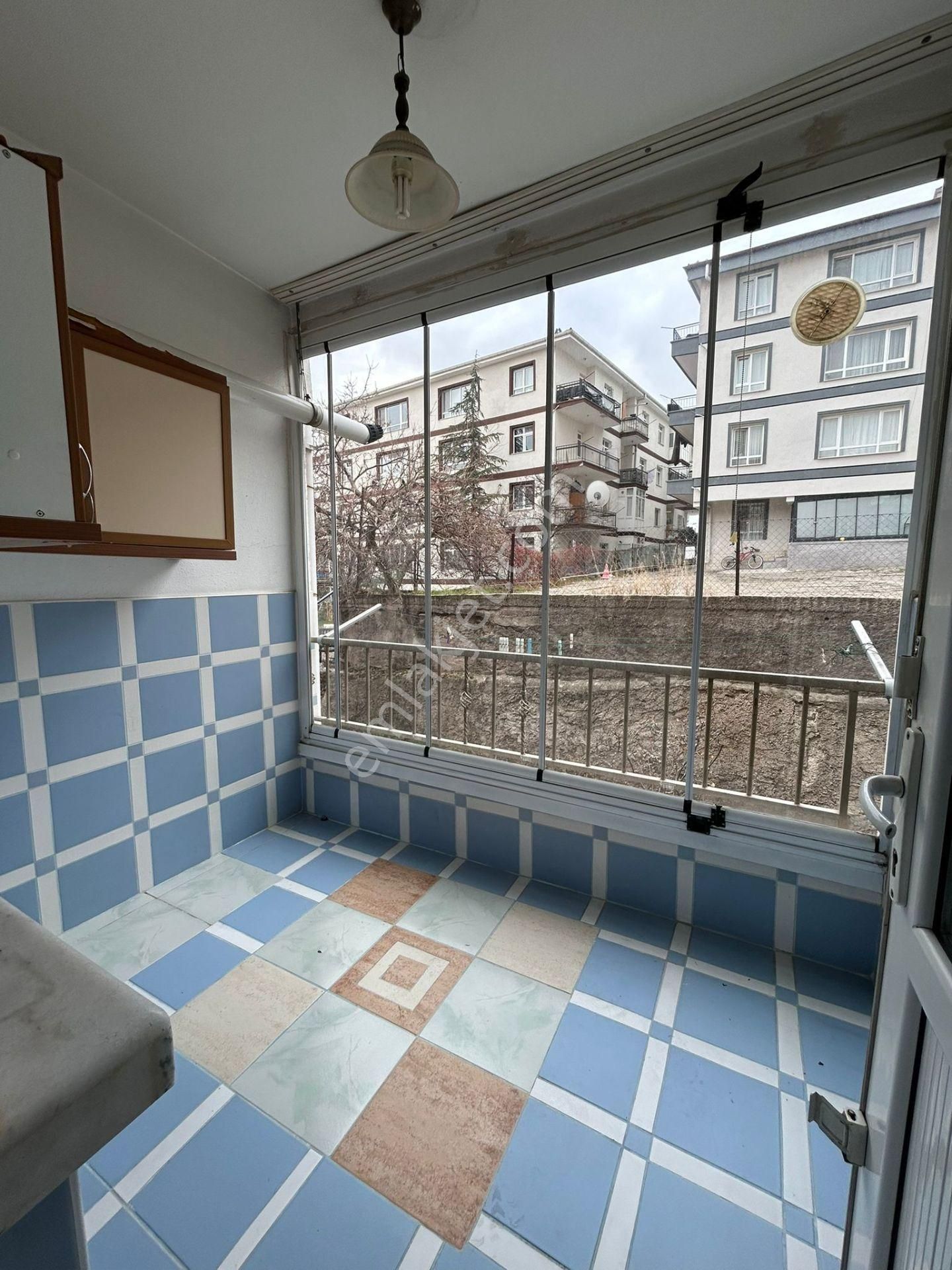 Kiralık*osmangazi Mah*osmanhamdi Okulu Yanı*katta Yapılı 3+1 Daire* - Görsel 18