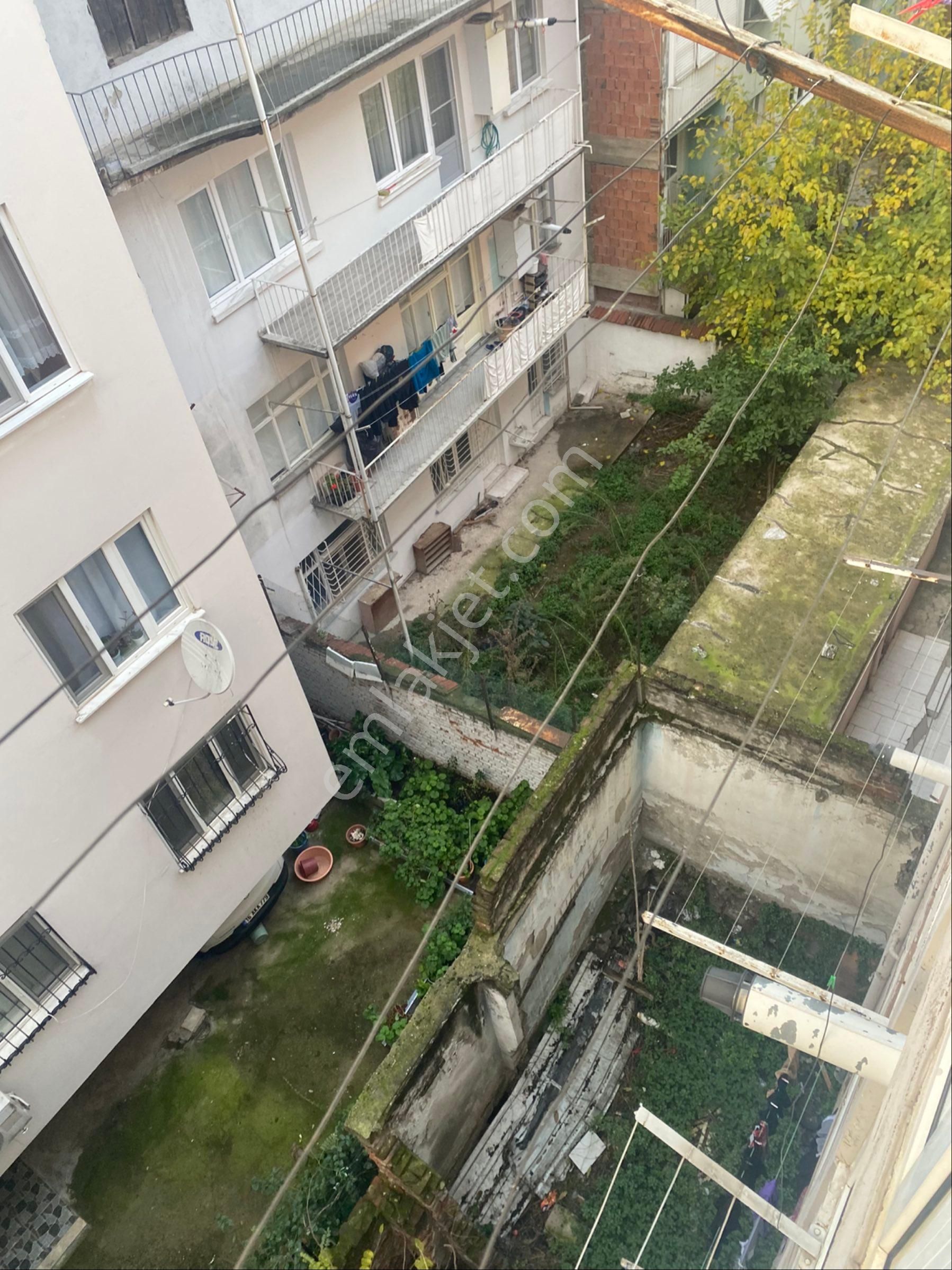 Cihangir Enlaktan Selimiyede Bakımlı Kiralık Daire - Görsel 9